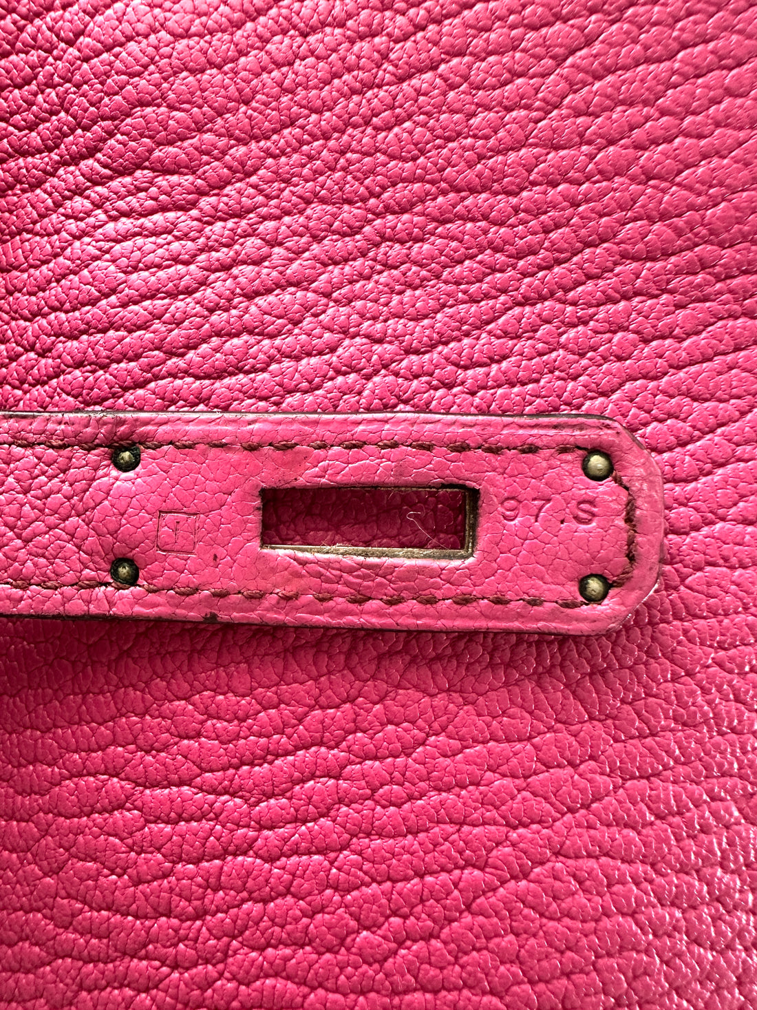 Hermes Kelly Pink Leather Handle Bag With Gold Buckle HR110