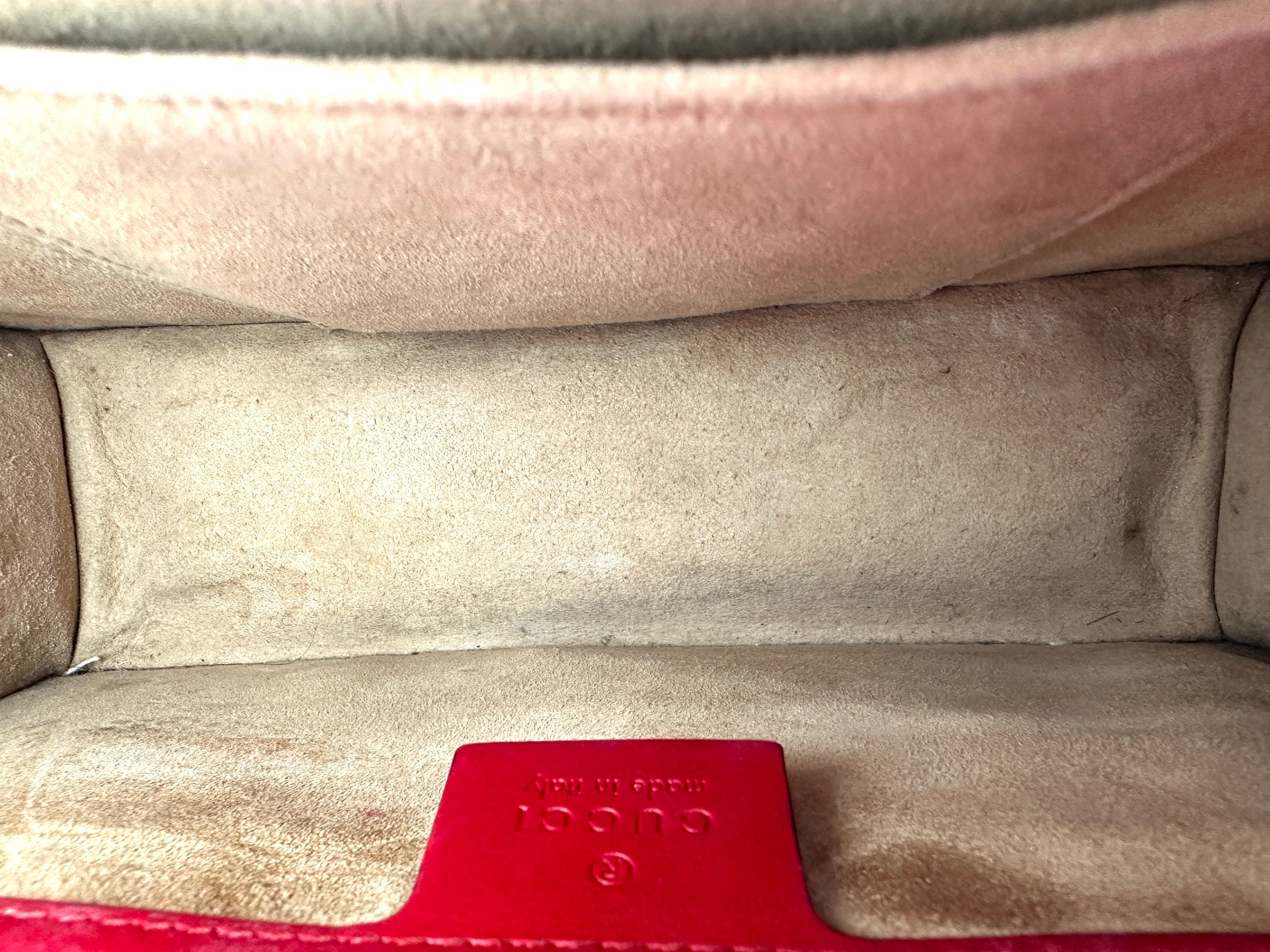 Gucci Sylvie Red Leather Medium Size Shoulder Bag GG979