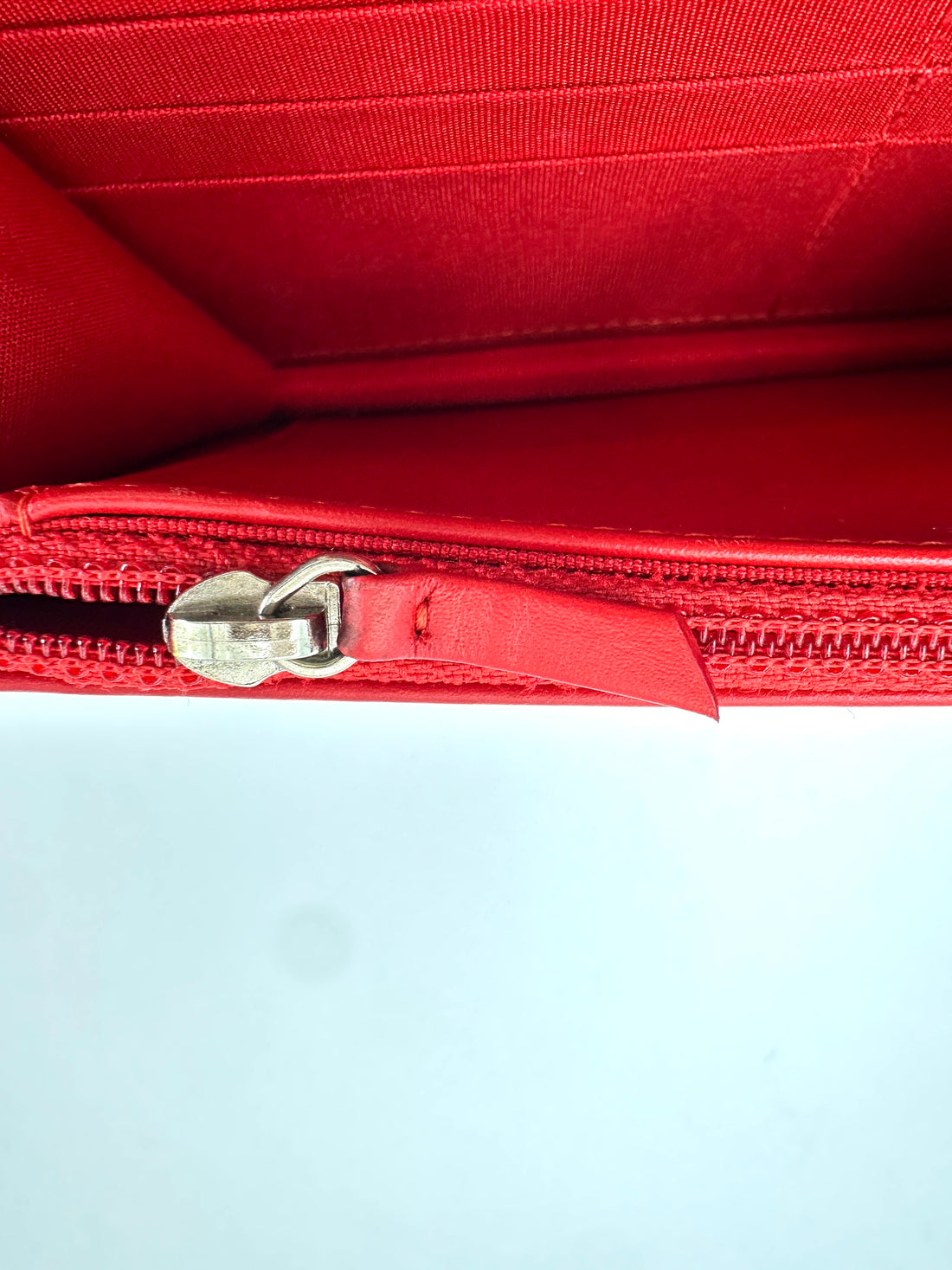 Chanel Red Chevron Quilted Patent Leather Wallet On Chain(20***35) CC1951