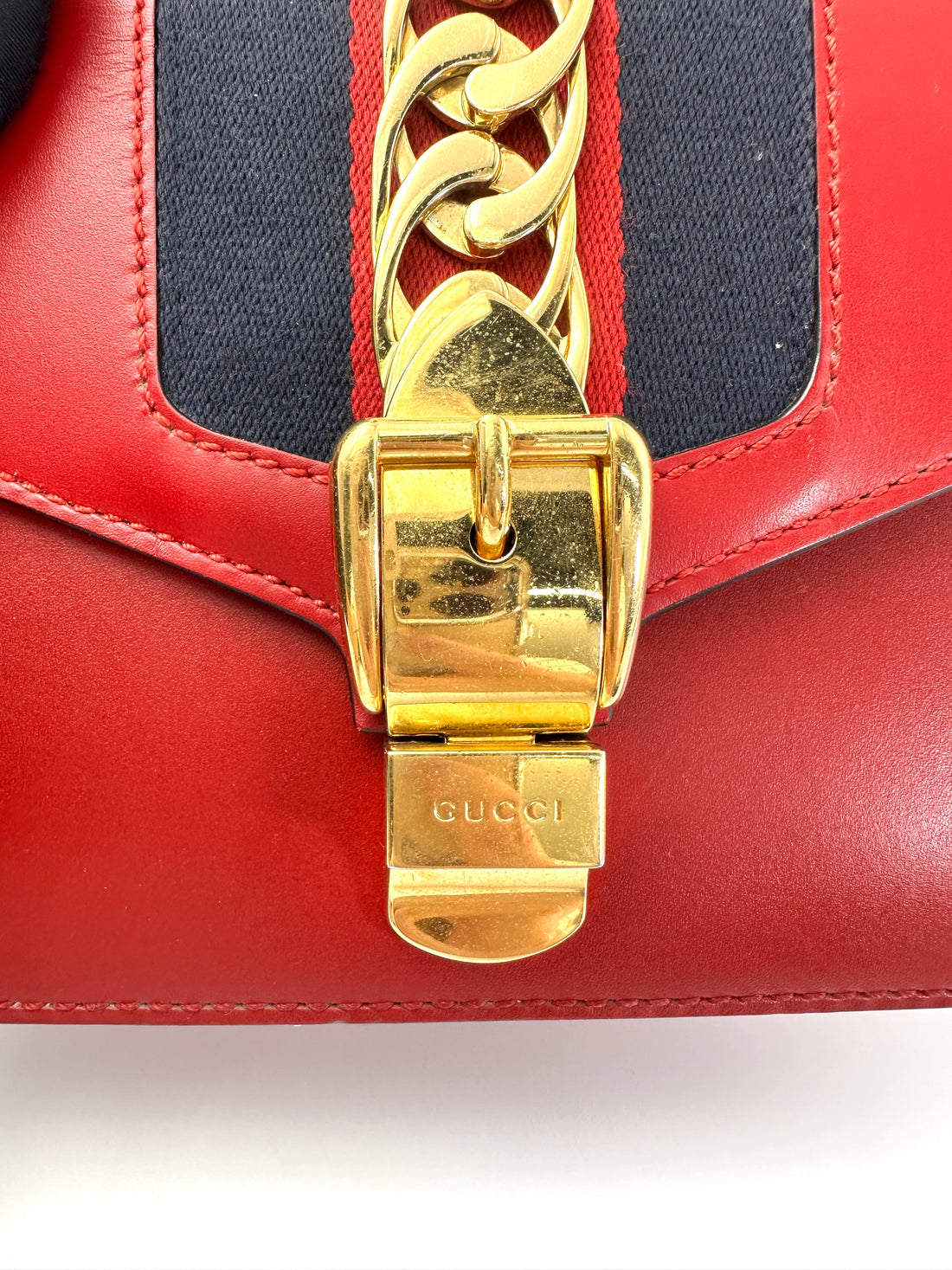 Gucci Sylvie Red Leather Small Size Shoulder Bag GG971