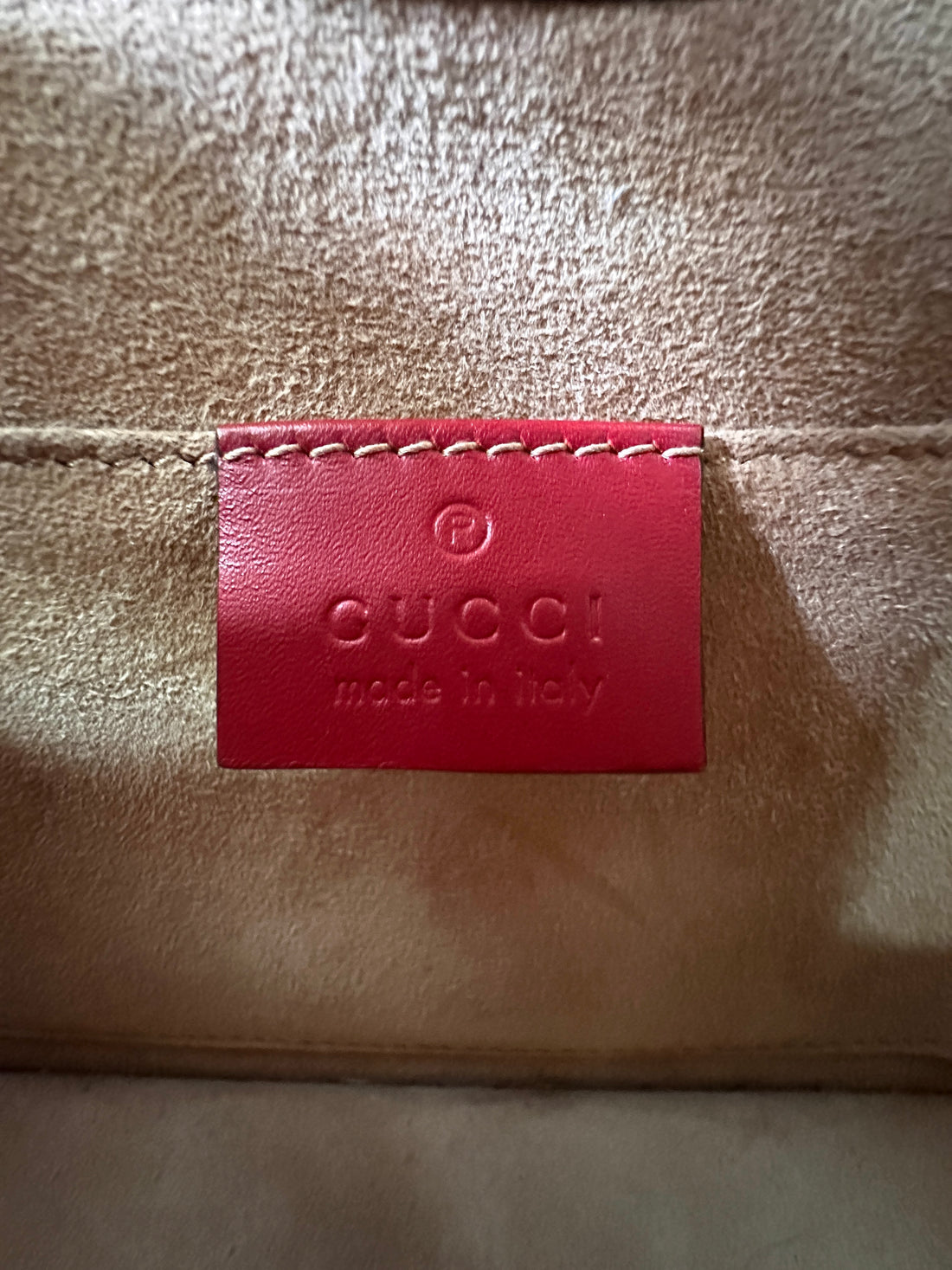 Gucci Sylvie Red Leather Small Size Shoulder Bag GG971