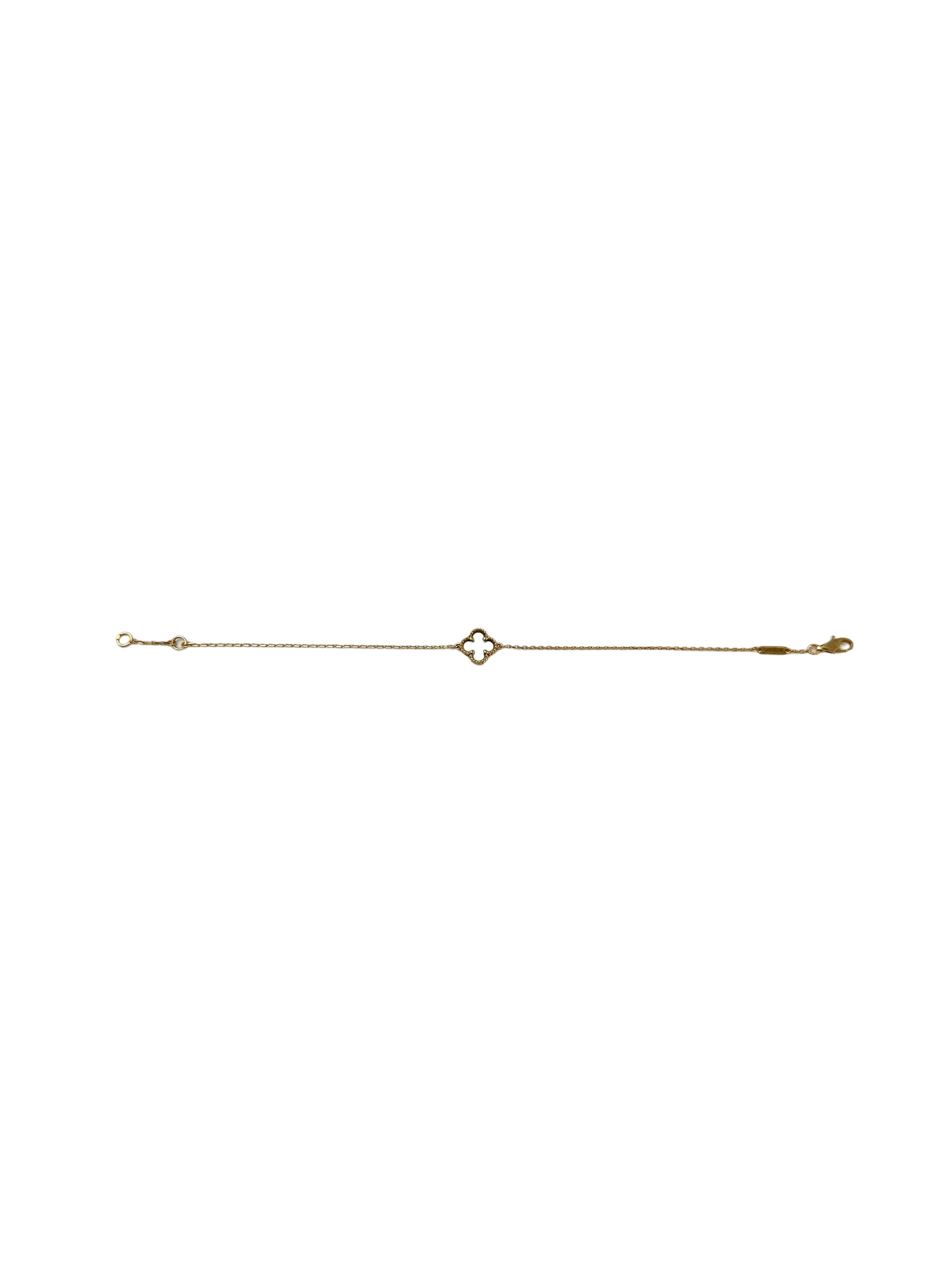 Van Cleef & Arpels White Alhambra Pendant VC04