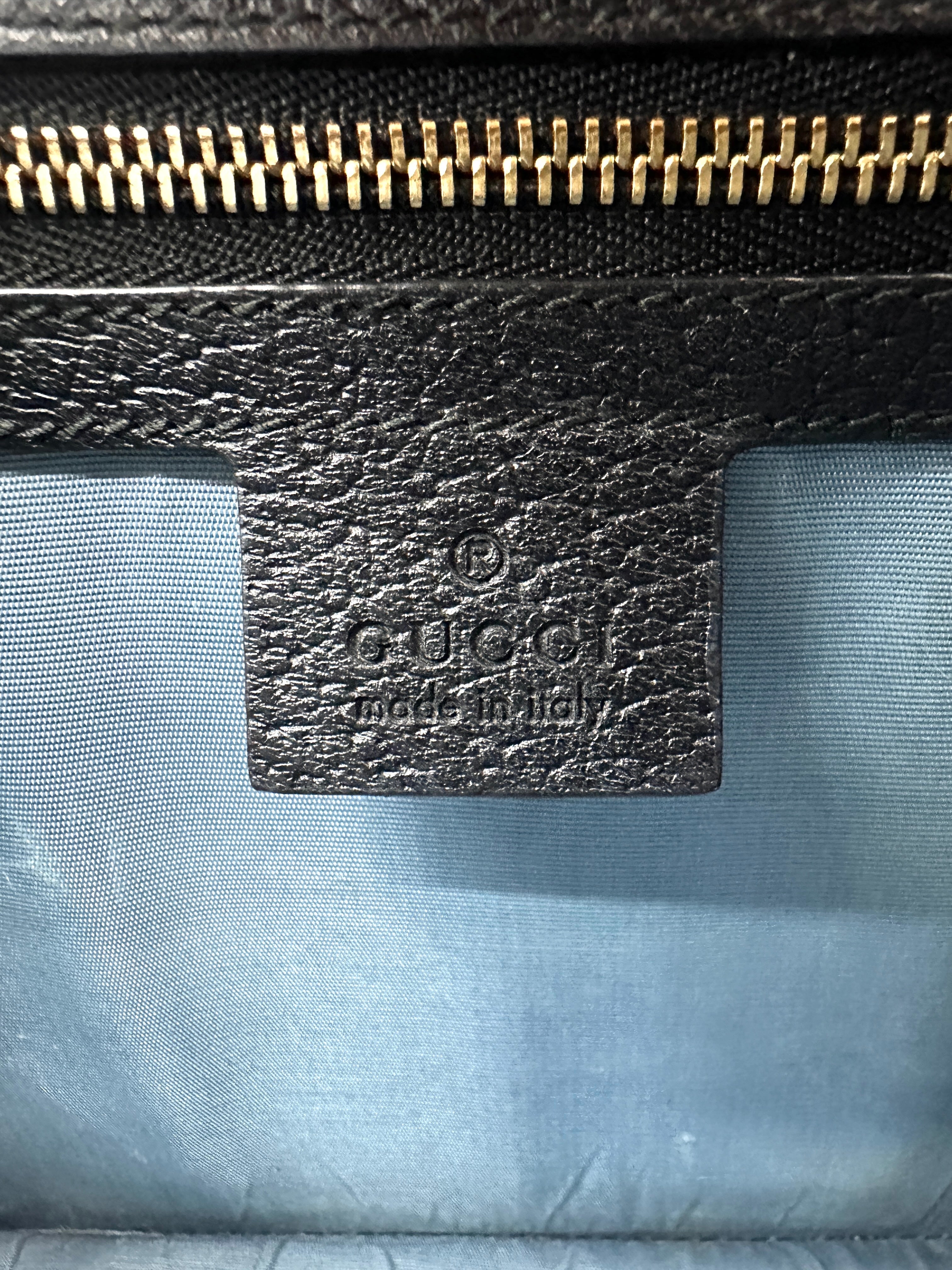 Gucci Sylvie Bee Star Black Leather Small Size Shoulder Bag GG981