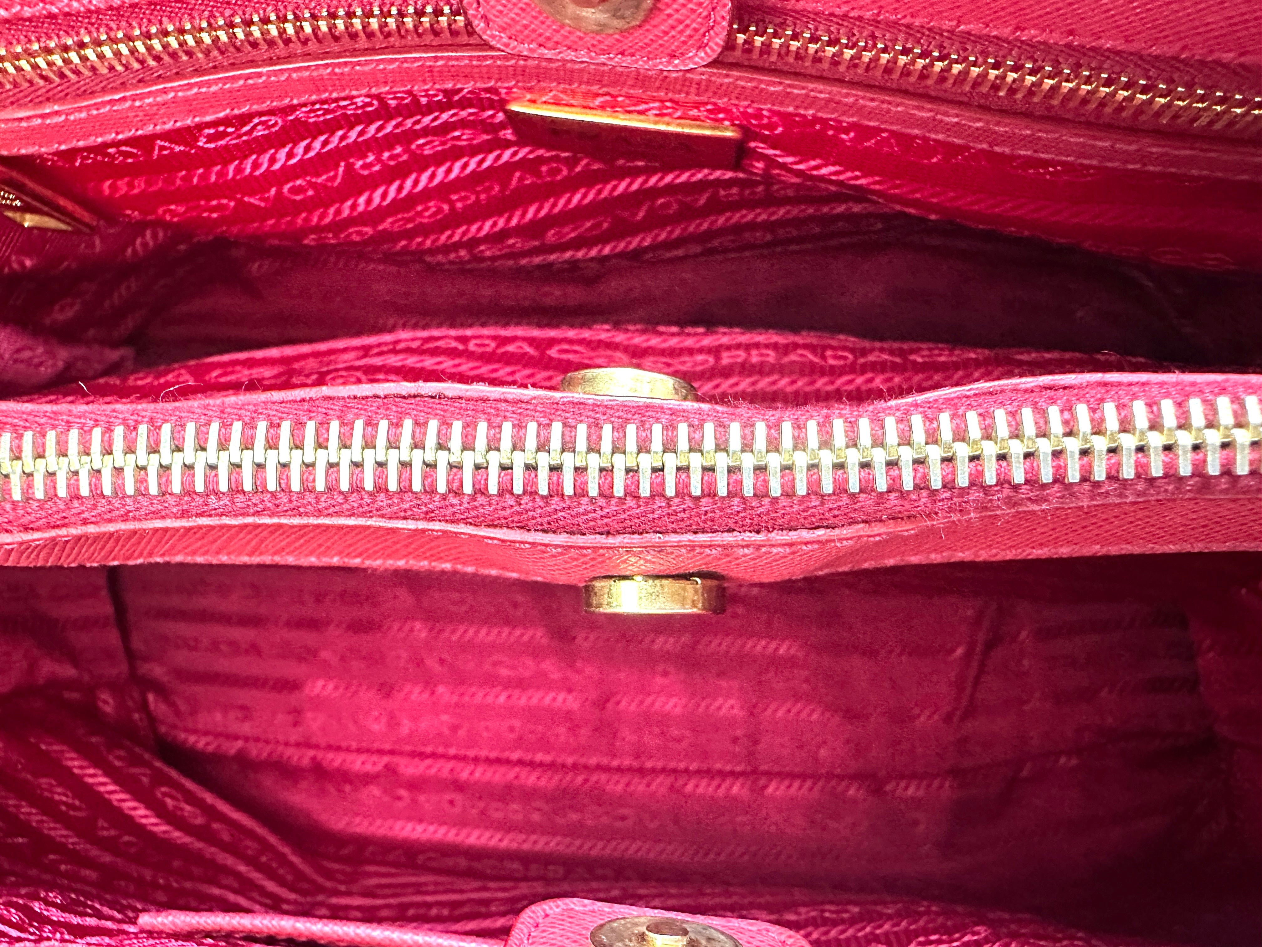 Prada Galleria Pink Saffiano Leather Large Size Handle Bag PR326