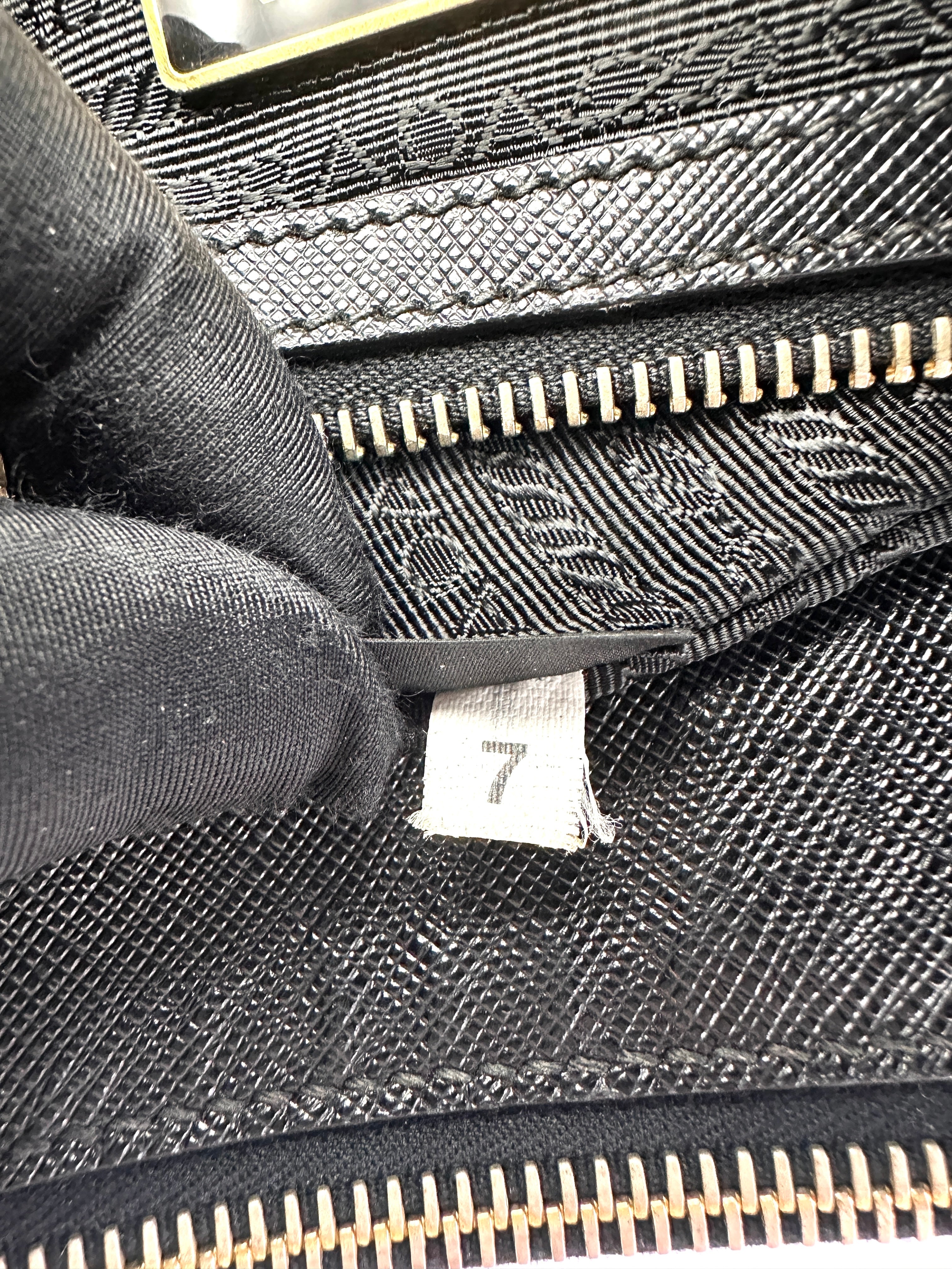 Prada Galleria Black Saffiano Leather Large Size Handle Bag PR334