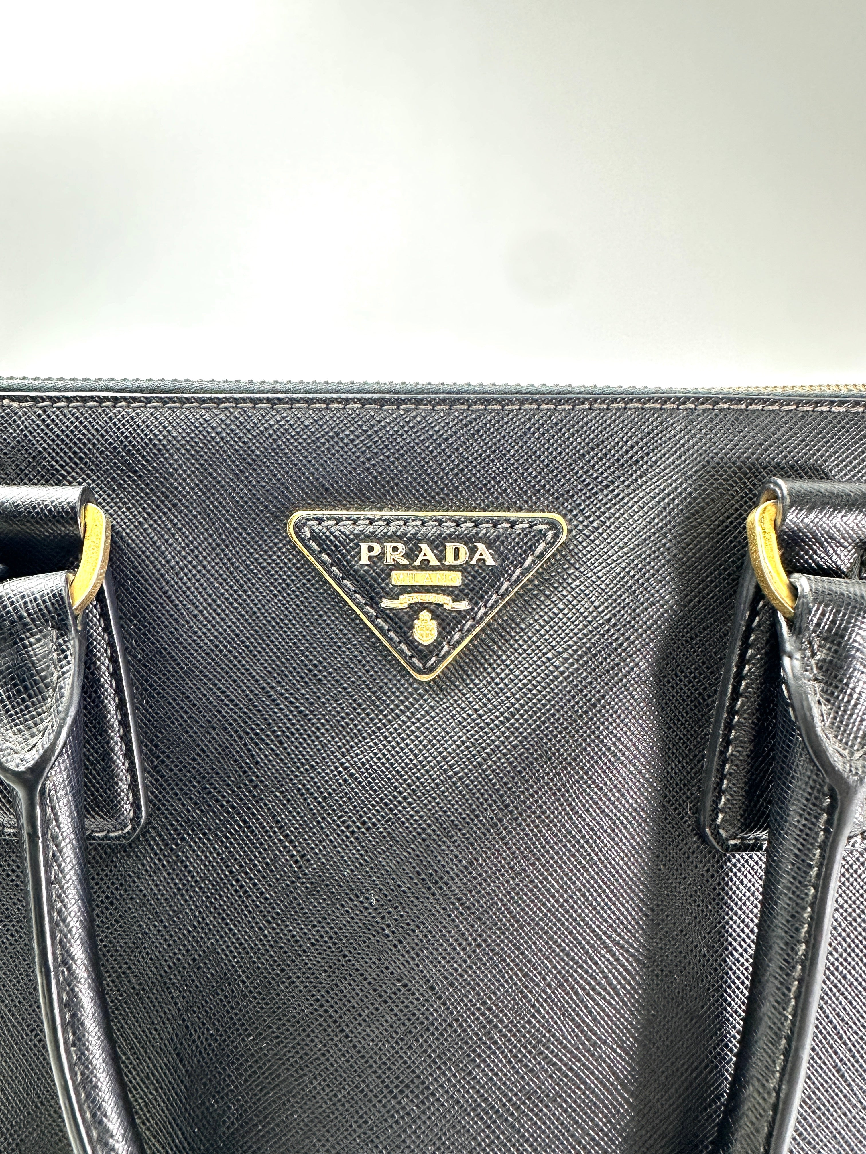 Prada Galleria Black Saffiano Leather Handle Bag PR332