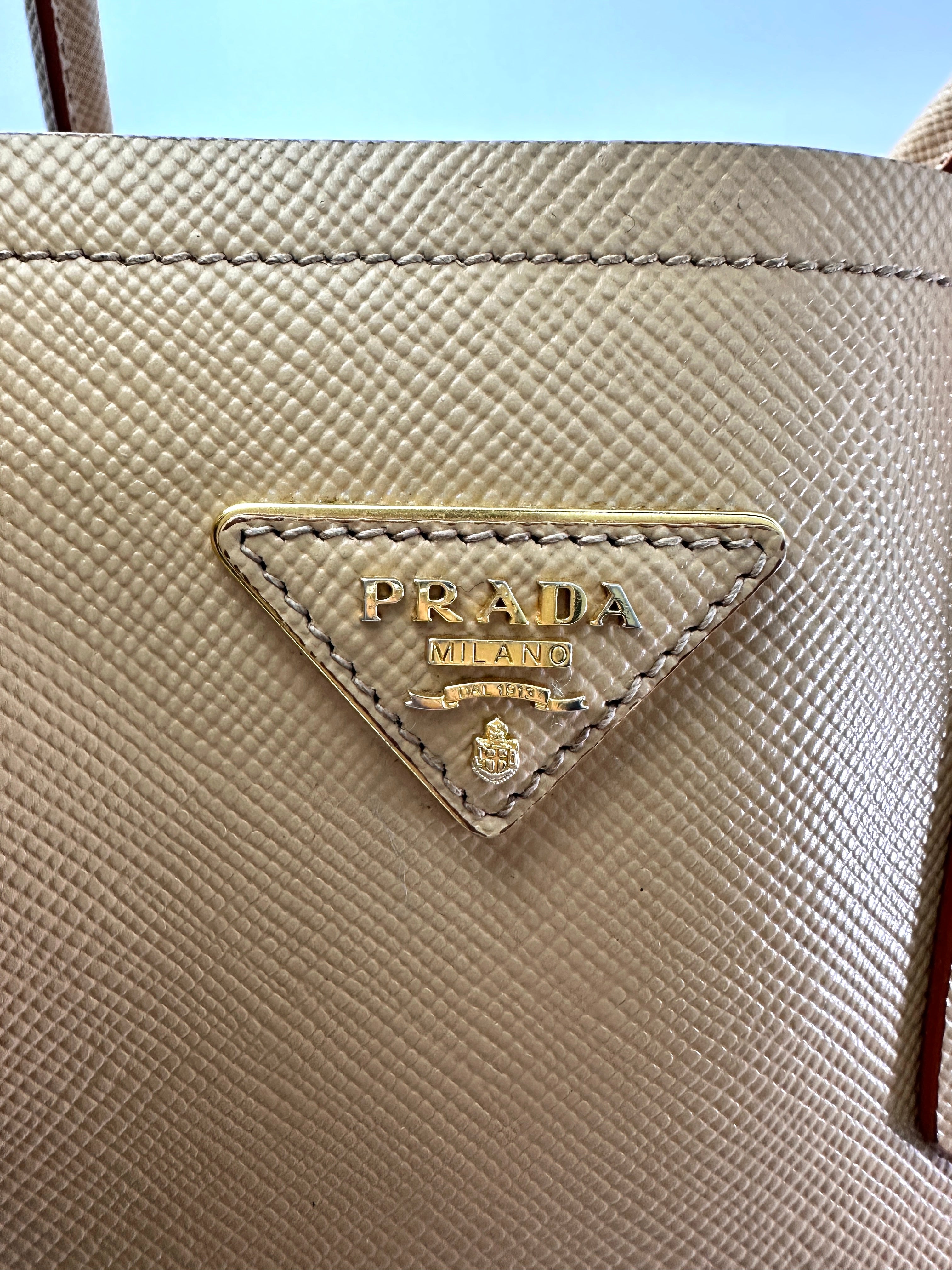 Prada Double Beige Saffiano Cuir Leather Handle Bag PR335