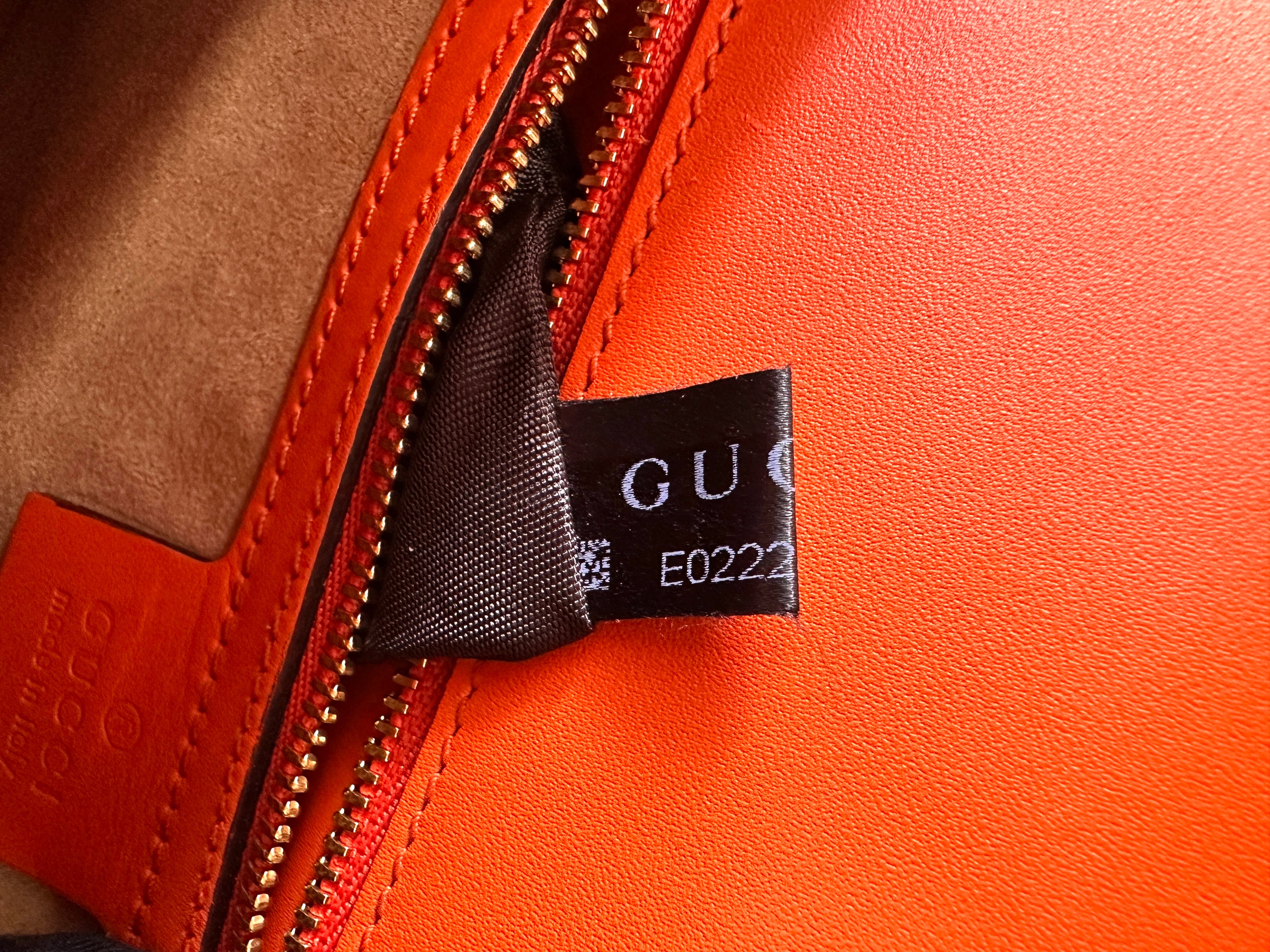 Gucci Sylvie Orange Leather Medium Size Shoulder Bag GG984