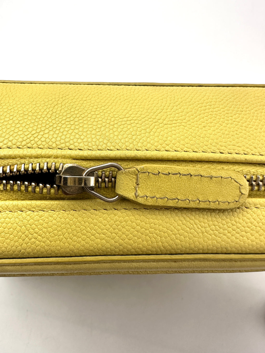Chanel CC Filigree Yellow Quilted Leather Small Size Vanity Case(25***33) CC1954