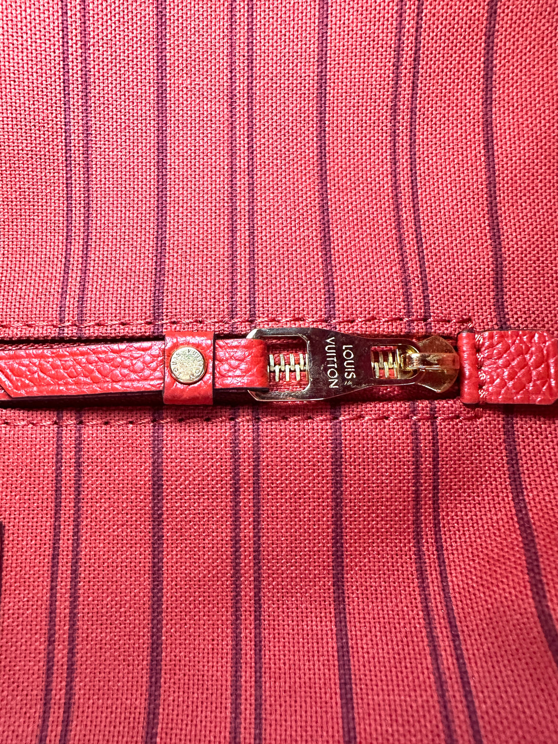 Louis Vuitton Speedy25 Red Monogram Empreinte Leather Handle Bag LV2729