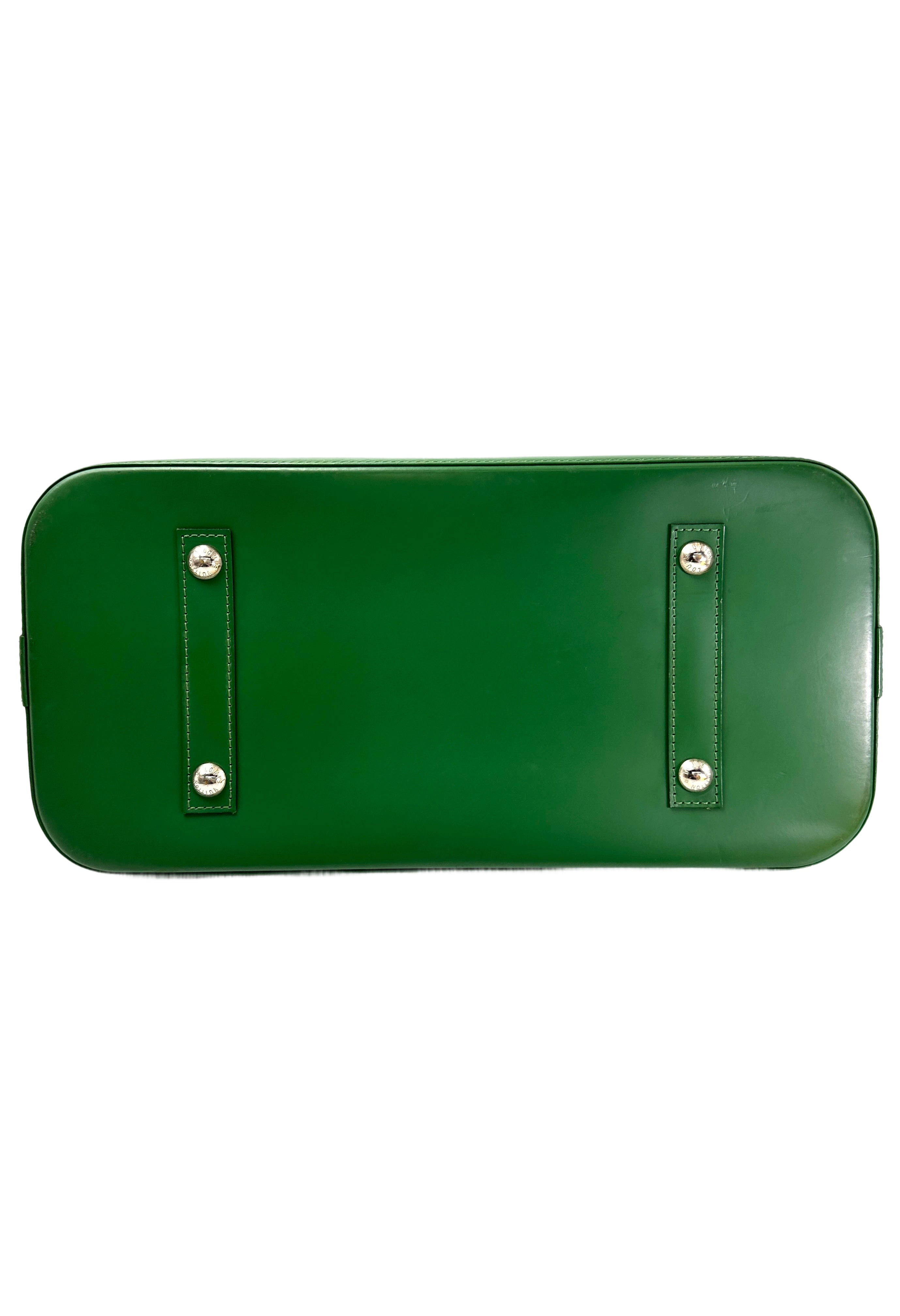 Louis Vuitton Alma Green Epi Leather Handle Bag LV2733