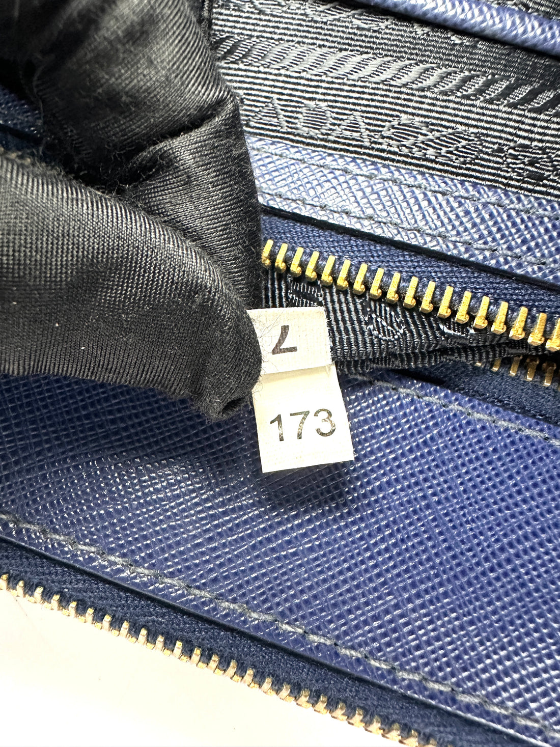 Prada Galleria Blue Saffiano Leather Handle Bag PR329