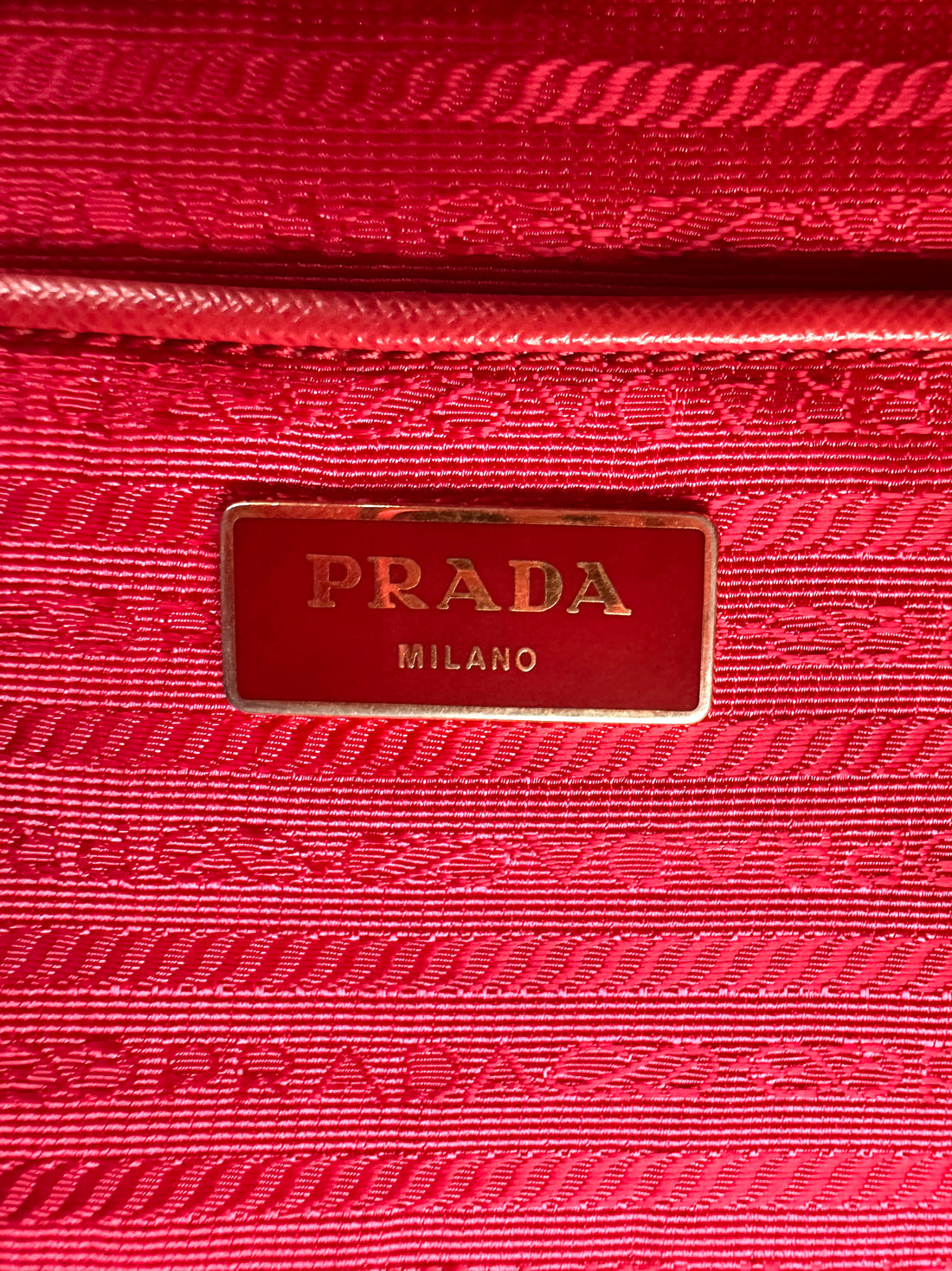 Prada Galleria Red Saffiano Leather Handle Bag PR331