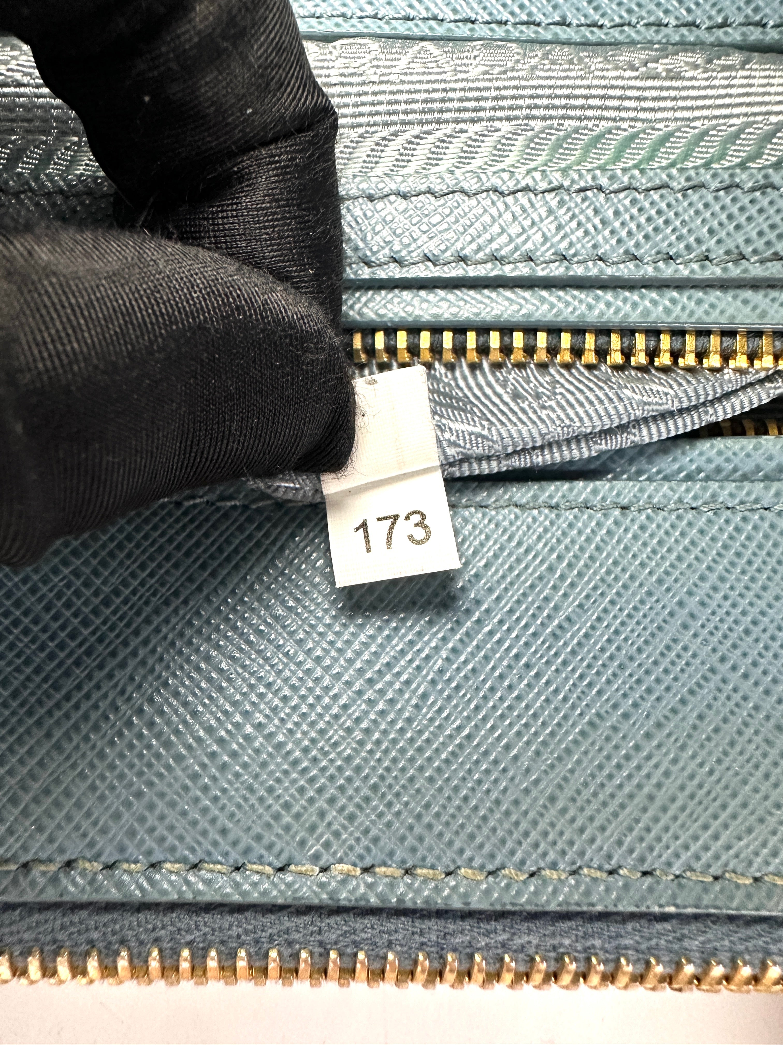 Prada Galleria Blue Saffiano Leather Handle Bag PR330