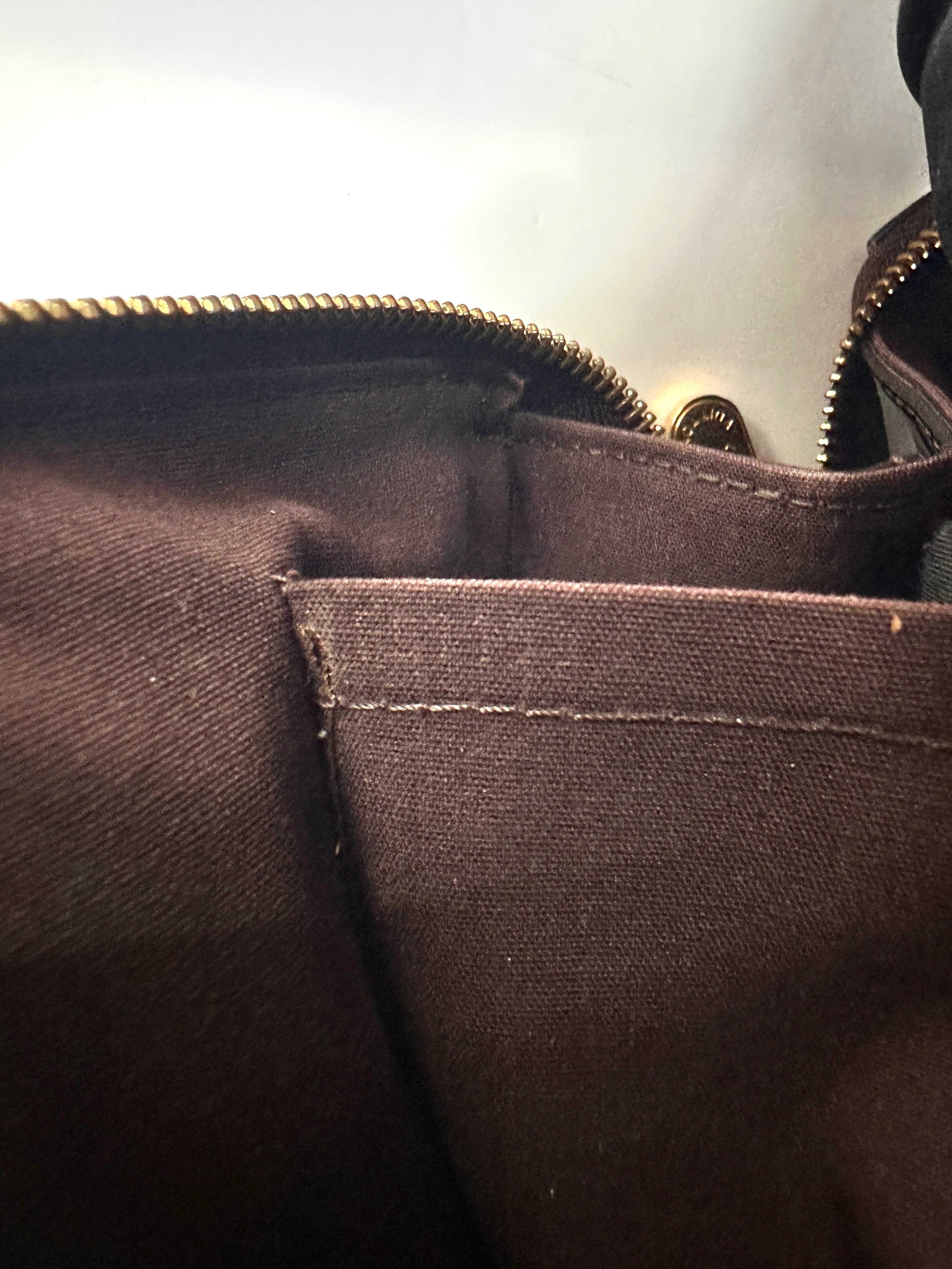 Louis Vuitton Rosewood Avenue Dark Red Monogram Vernis Handle Bag LV2735