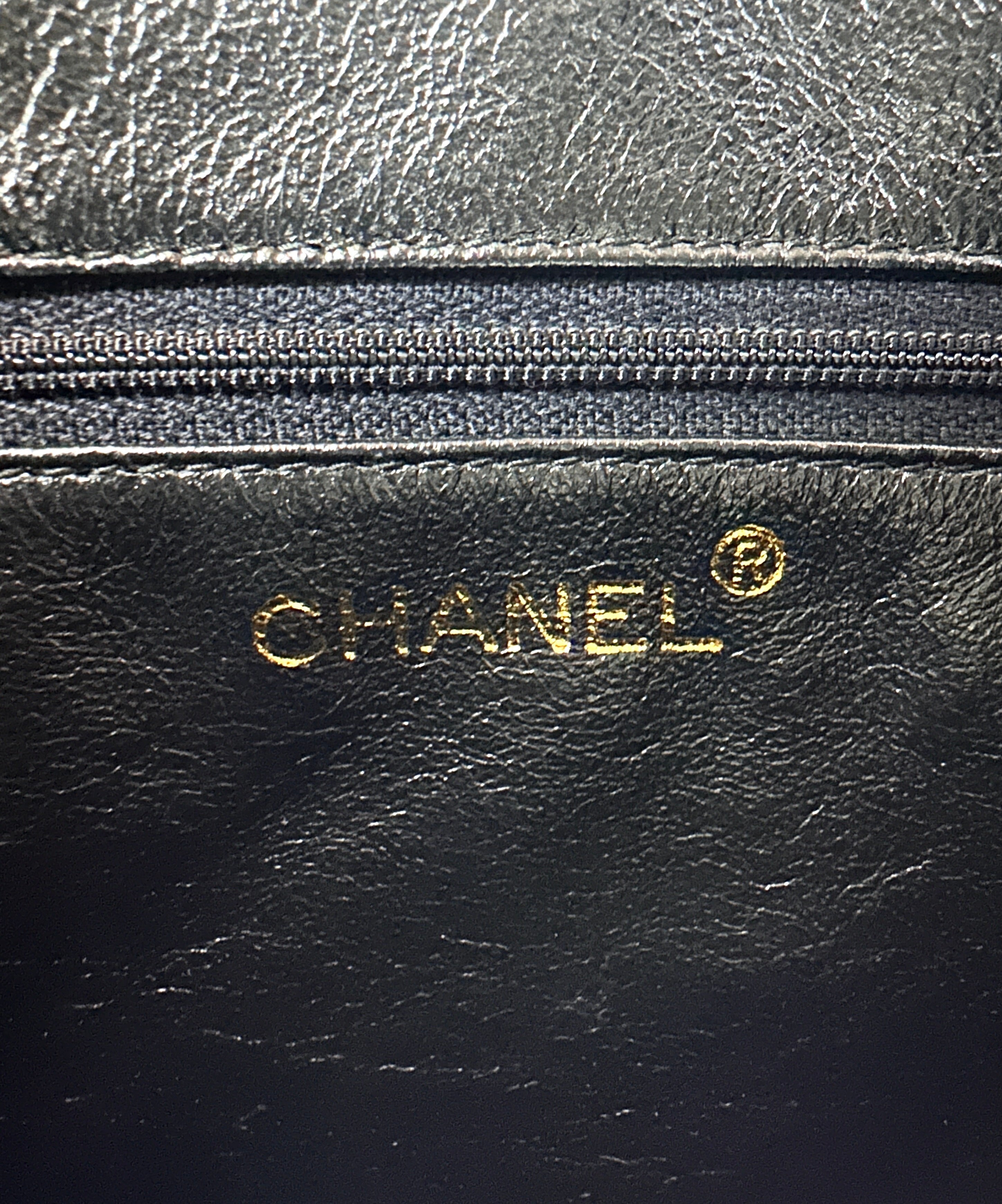 Chanel Black Quilted Leather Camera Bag(42***10) IRIS220