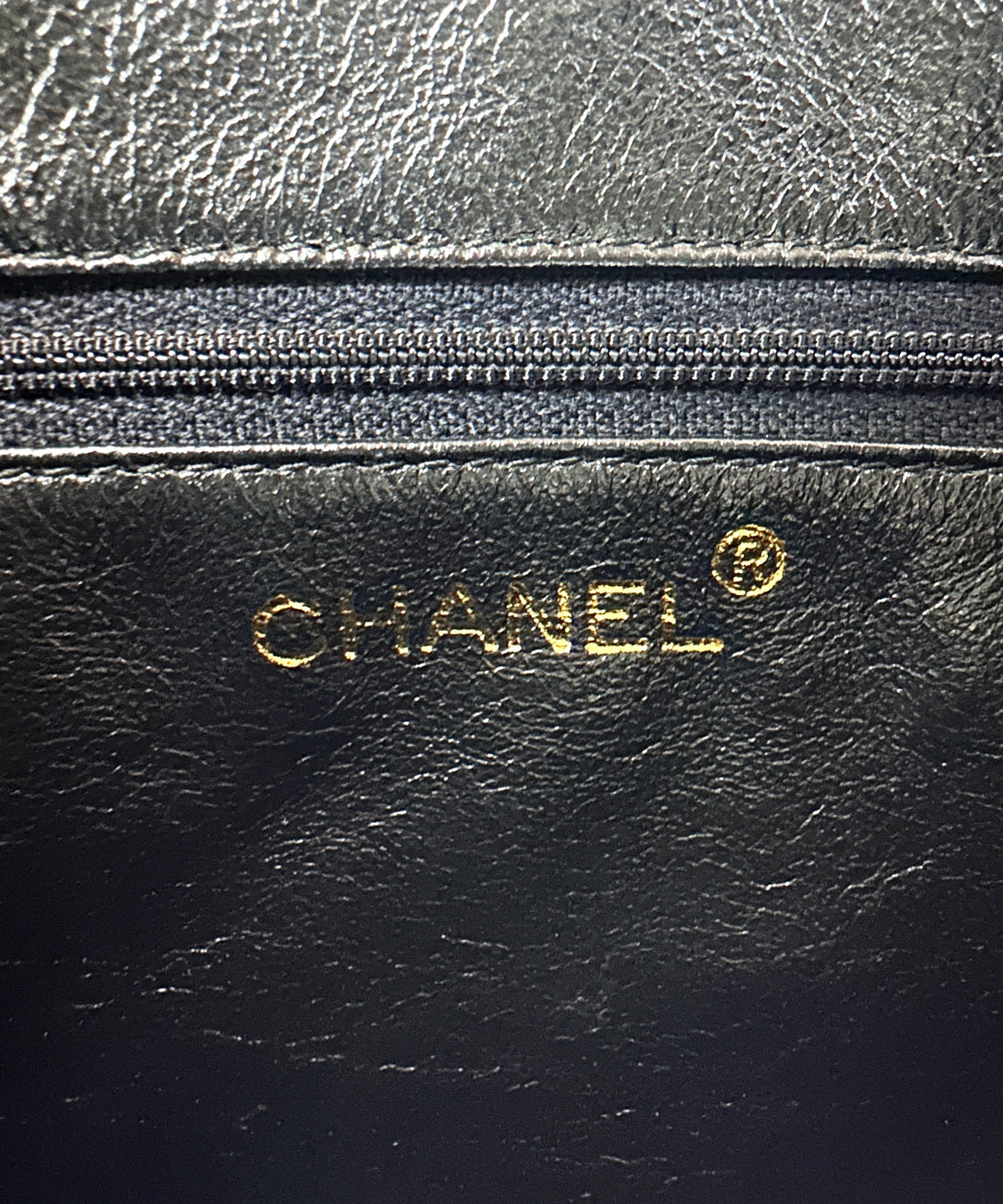 Chanel Black Quilted Leather Camera Bag(42***10) IRIS220