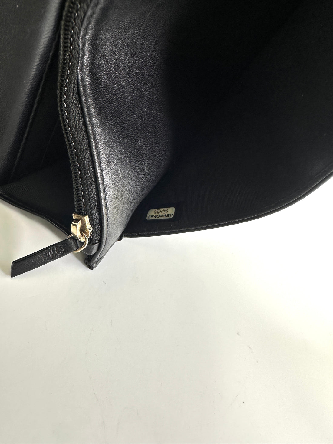 Chanel LeBoy Black Chevron Quilted Wallet On Chain With Gold Buckle(25***87) CC1957