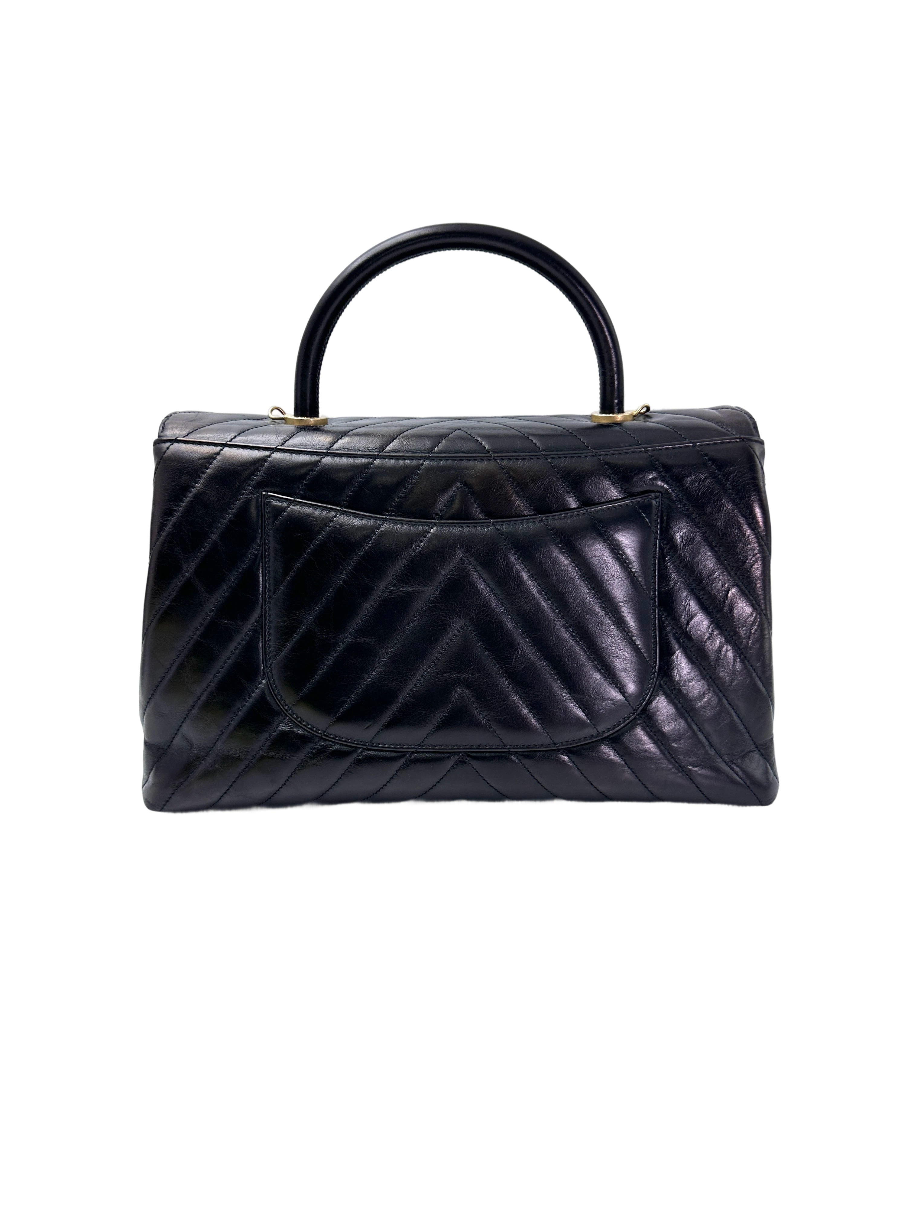 Chanel CoCo Handle Black Chevron Quilted Calfskin Large Size Shoulder Bag(24***06) CC1958