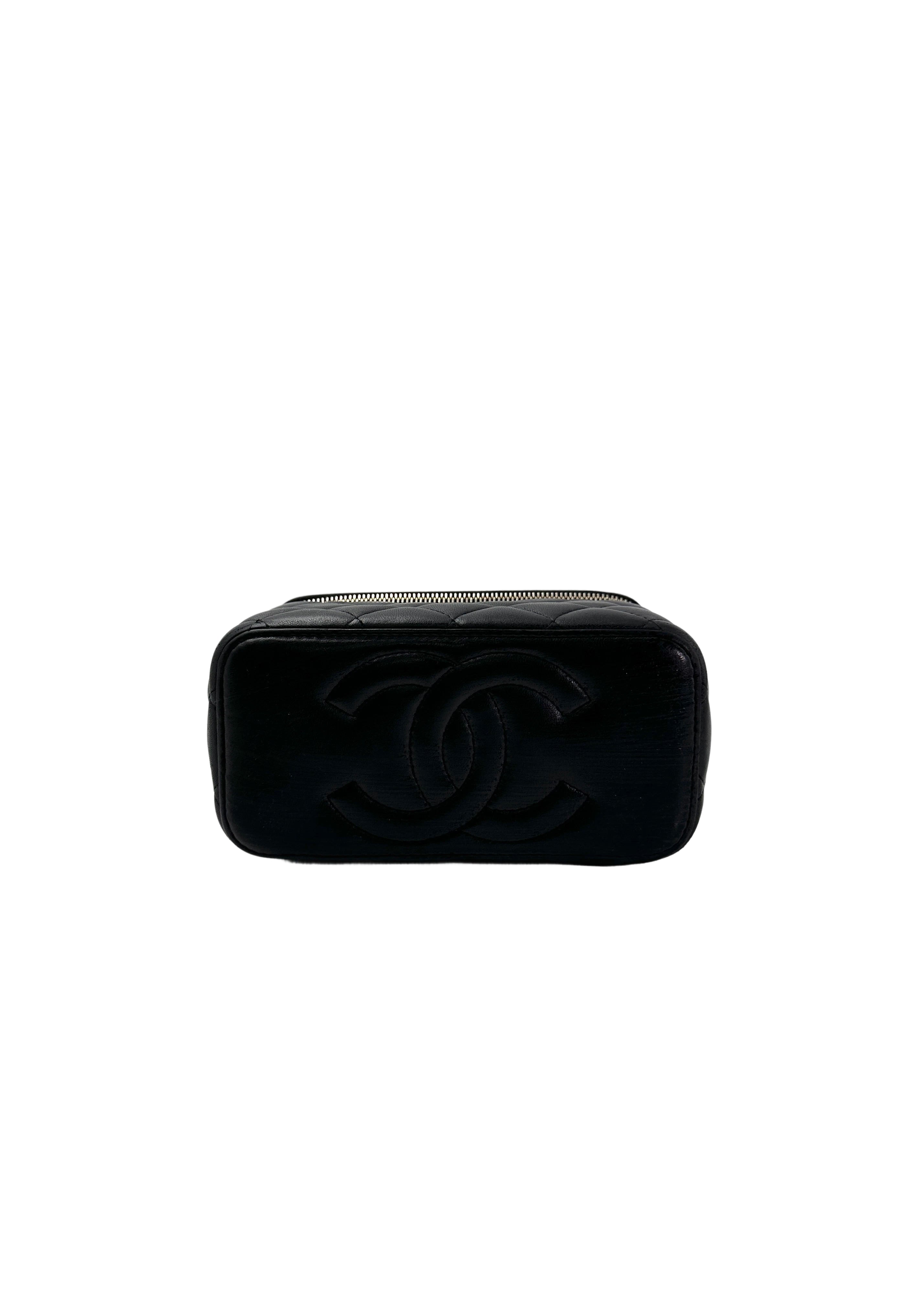 Chanel Black Quilted Lambskin Vanity Case With Gold Buckle(X8***1E) CC1960