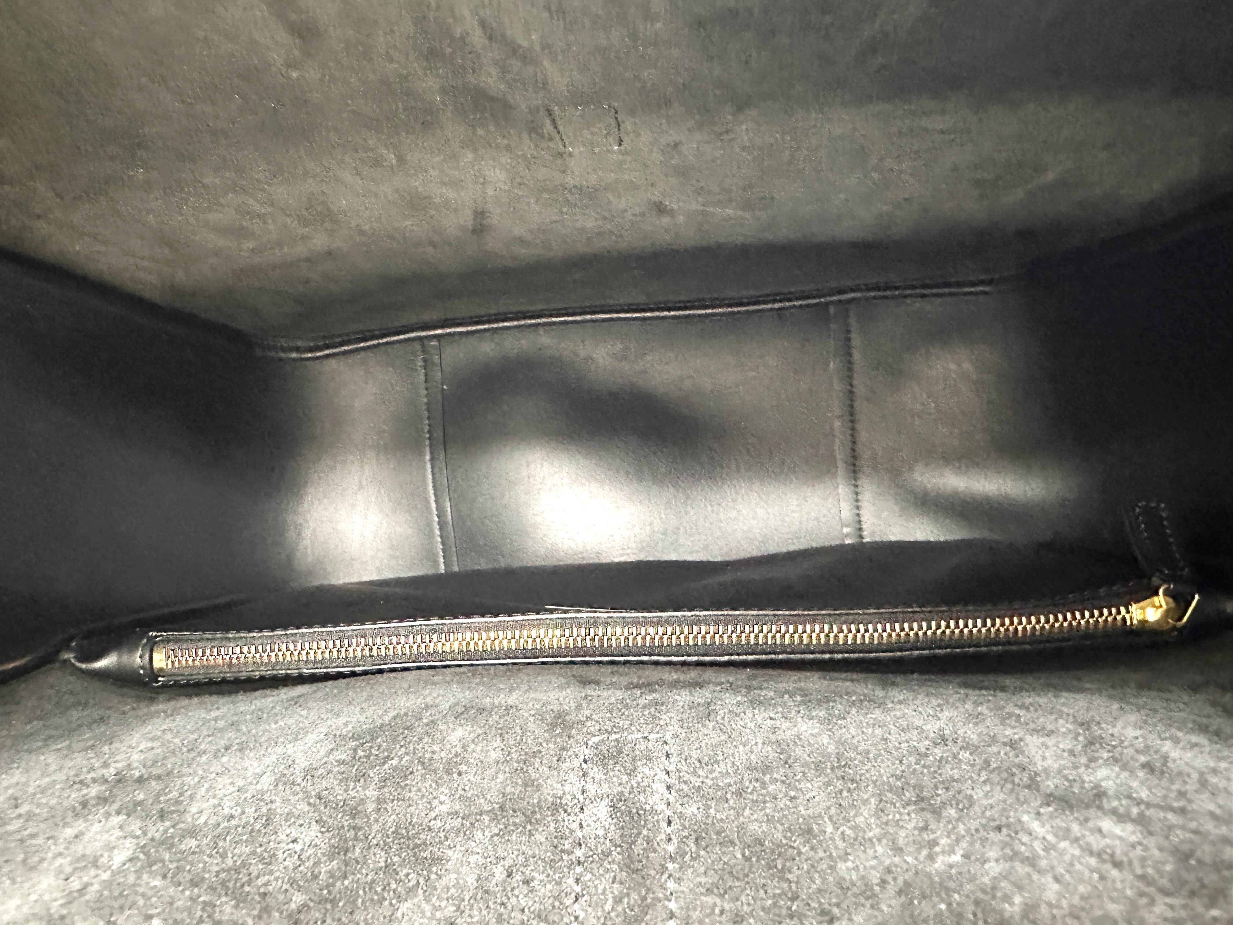 Saint Laurent Black Leather Hobo Bag SLC