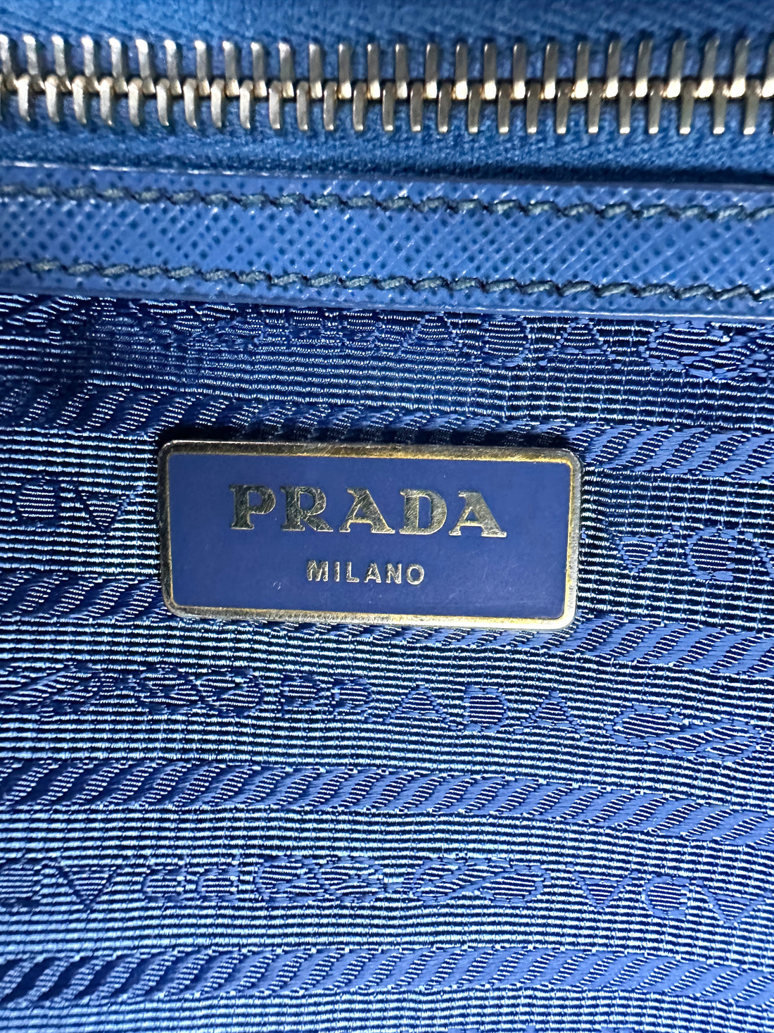 Prada Galleria Blue Saffiano Leather Handle Bag PR341