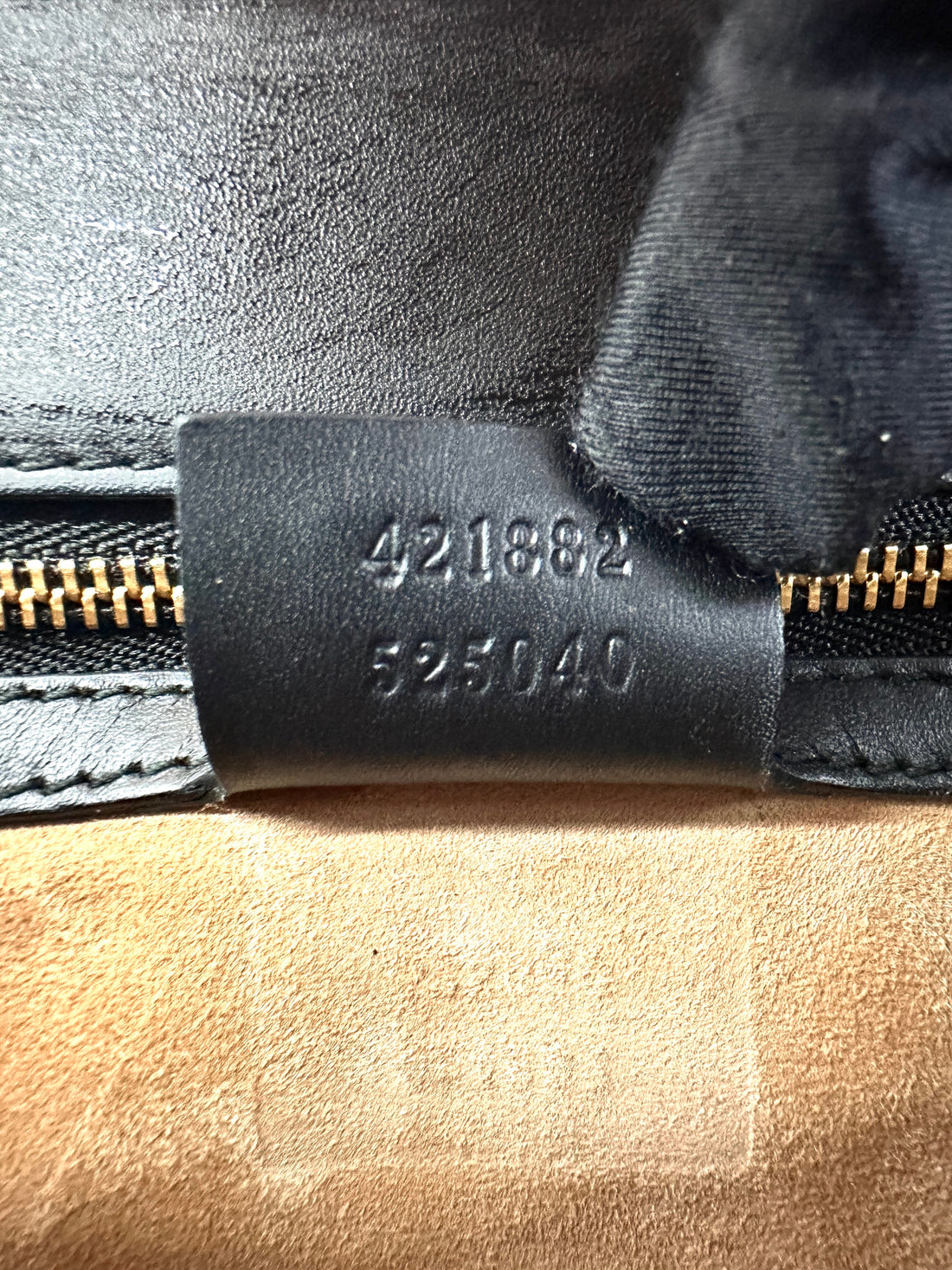 Gucci Sylvie Black Leather Medium Size Shoulder Bag GG1167