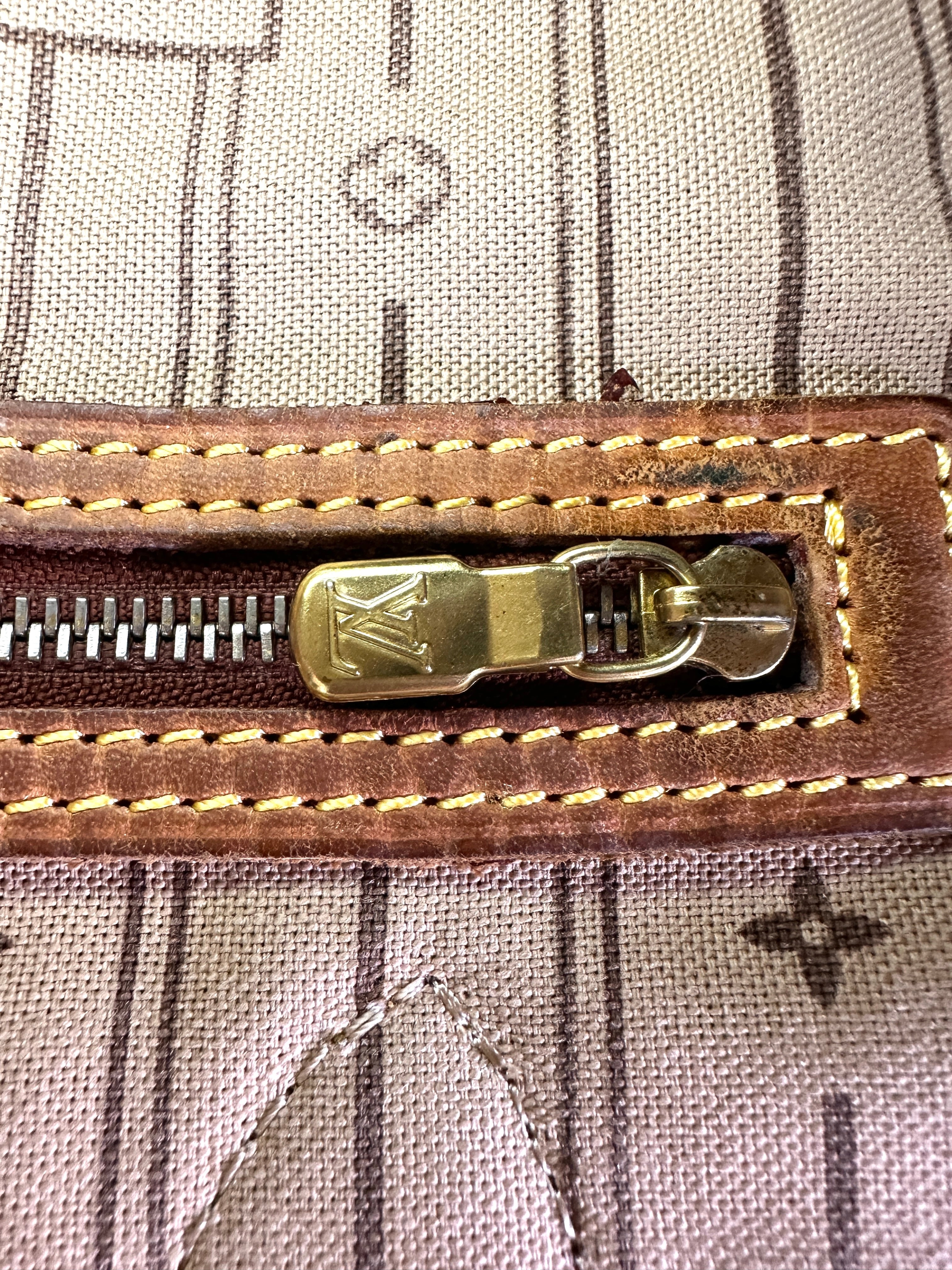 Louis Vuitton Neverfull GM Monogram Canvas Shoulder Bag LV2739