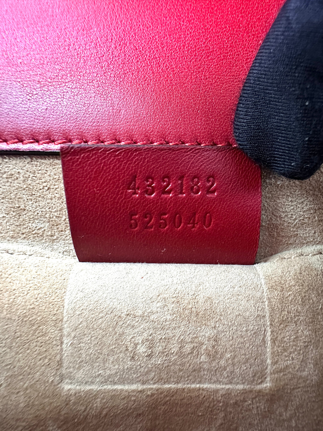 Gucci Padlock Red Pearl Studded Leather Chain Bag With Gold Hardware GG989