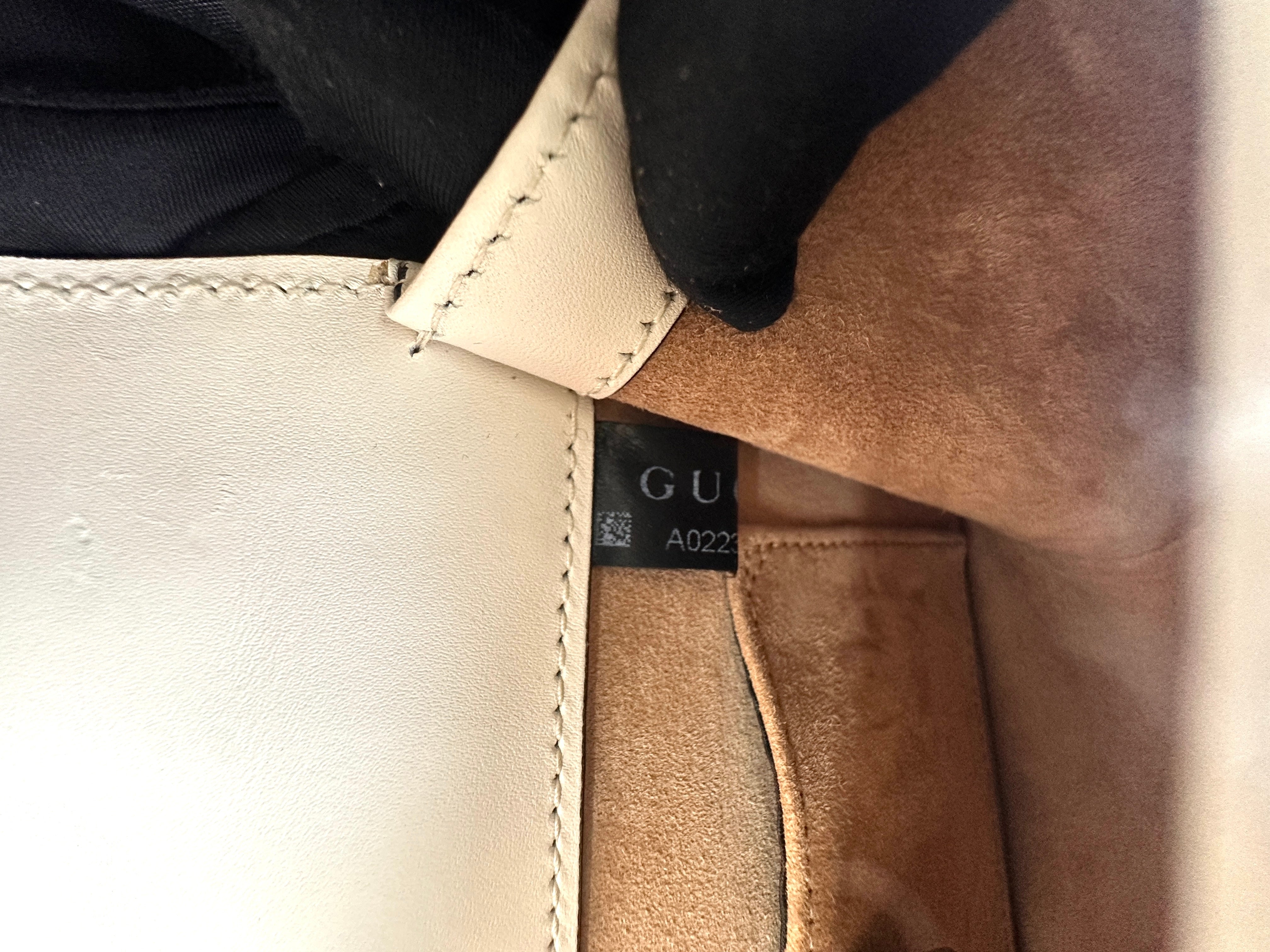 Gucci Sylvie White Leather Shoulder Bag GG996