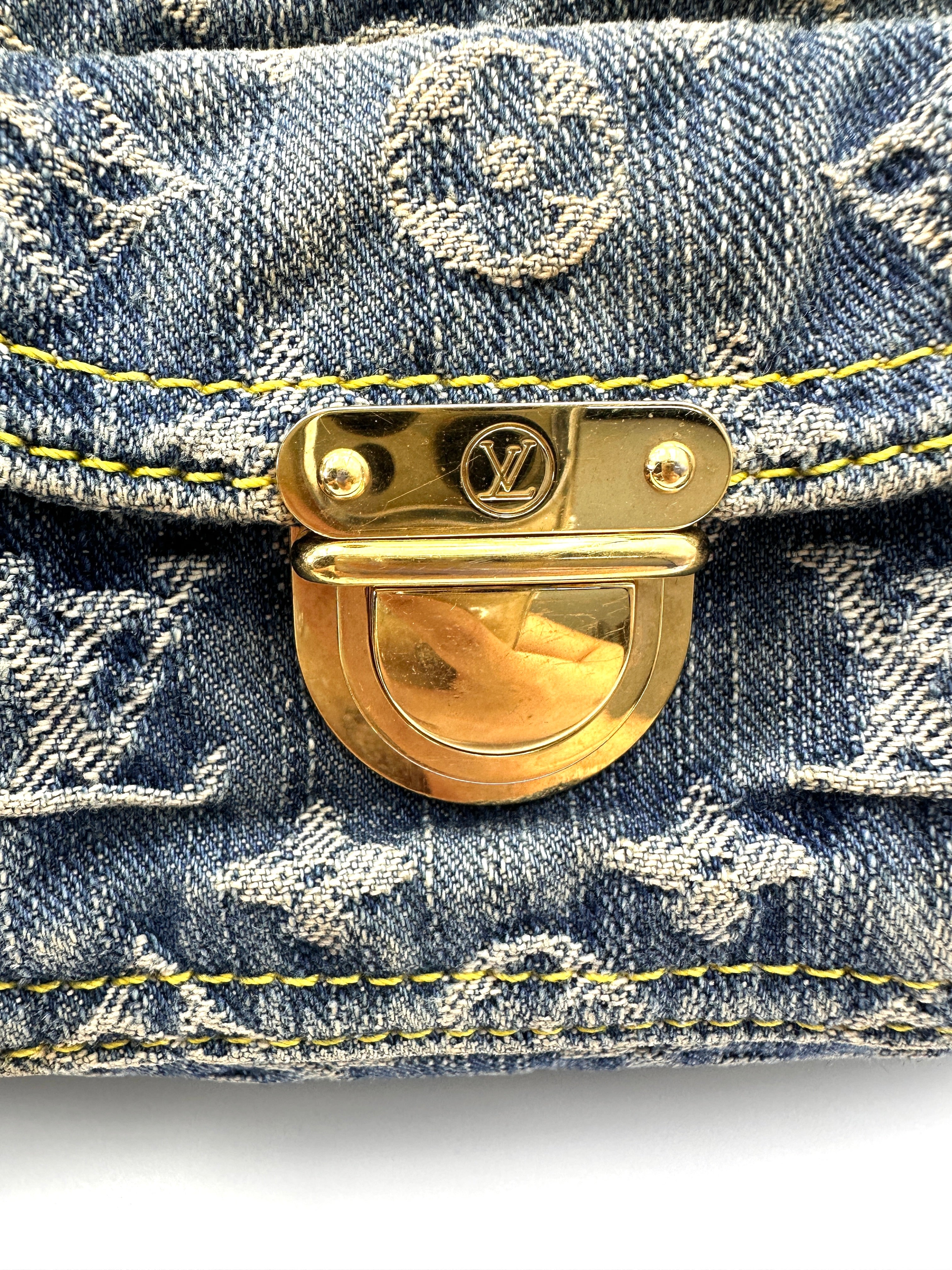 Louis Vuitton Blue Monogram Denim Blue Baggy Shoulder Bag LV2741