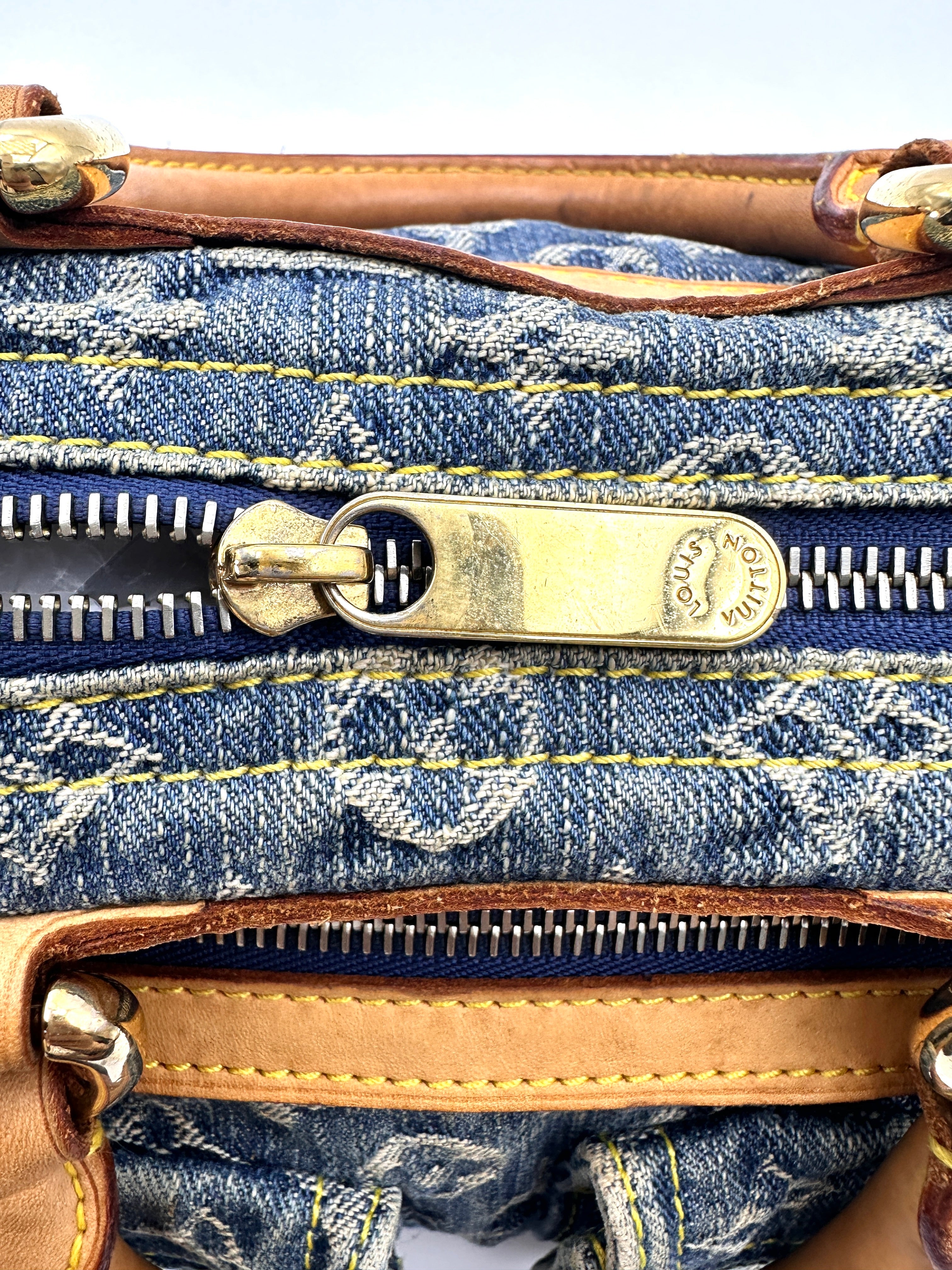 Louis Vuitton Blue Monogram Denim Blue Baggy Shoulder Bag LV2741