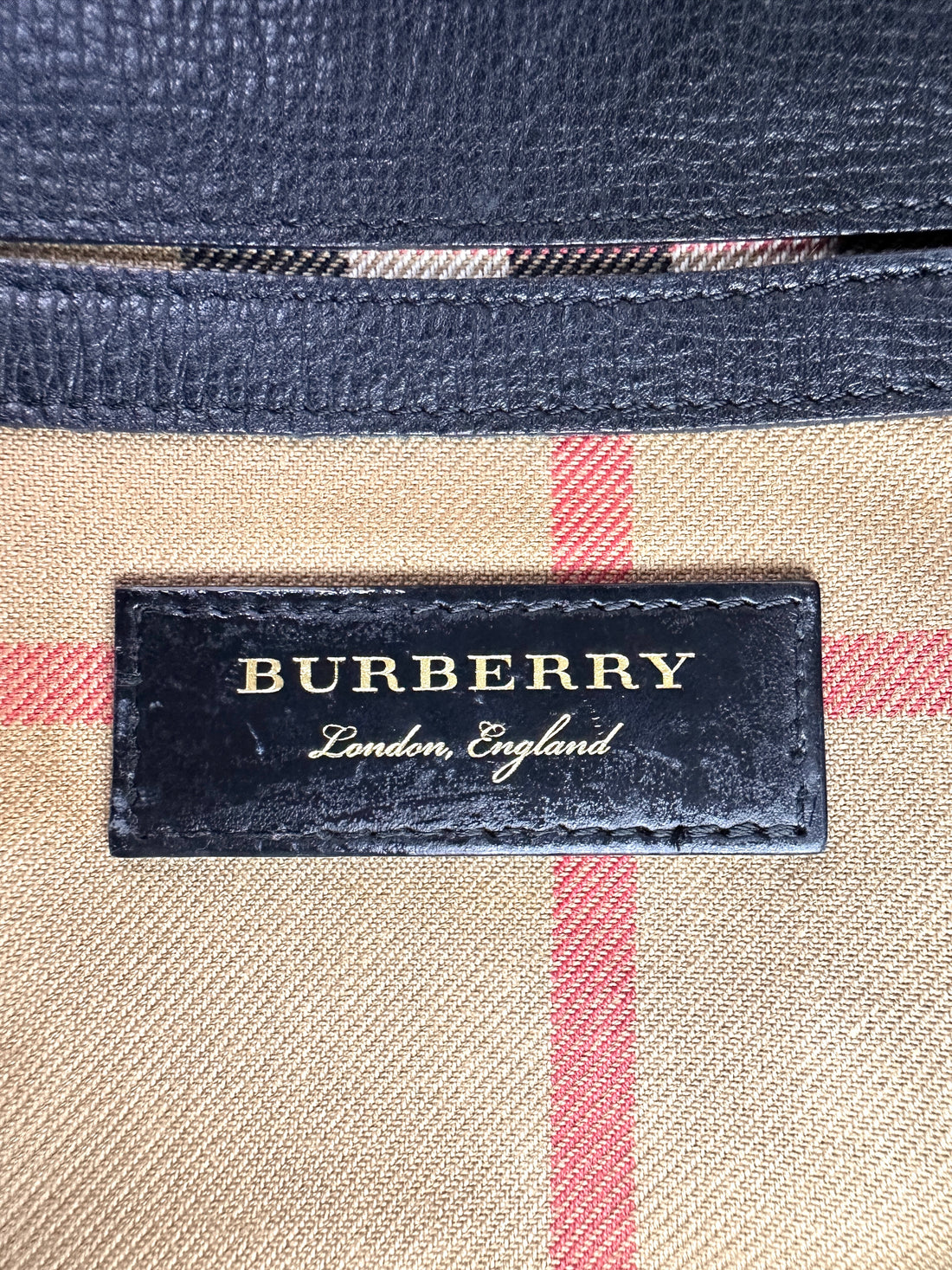 Burberry Macken Black Leather Shoulder Bag BR52