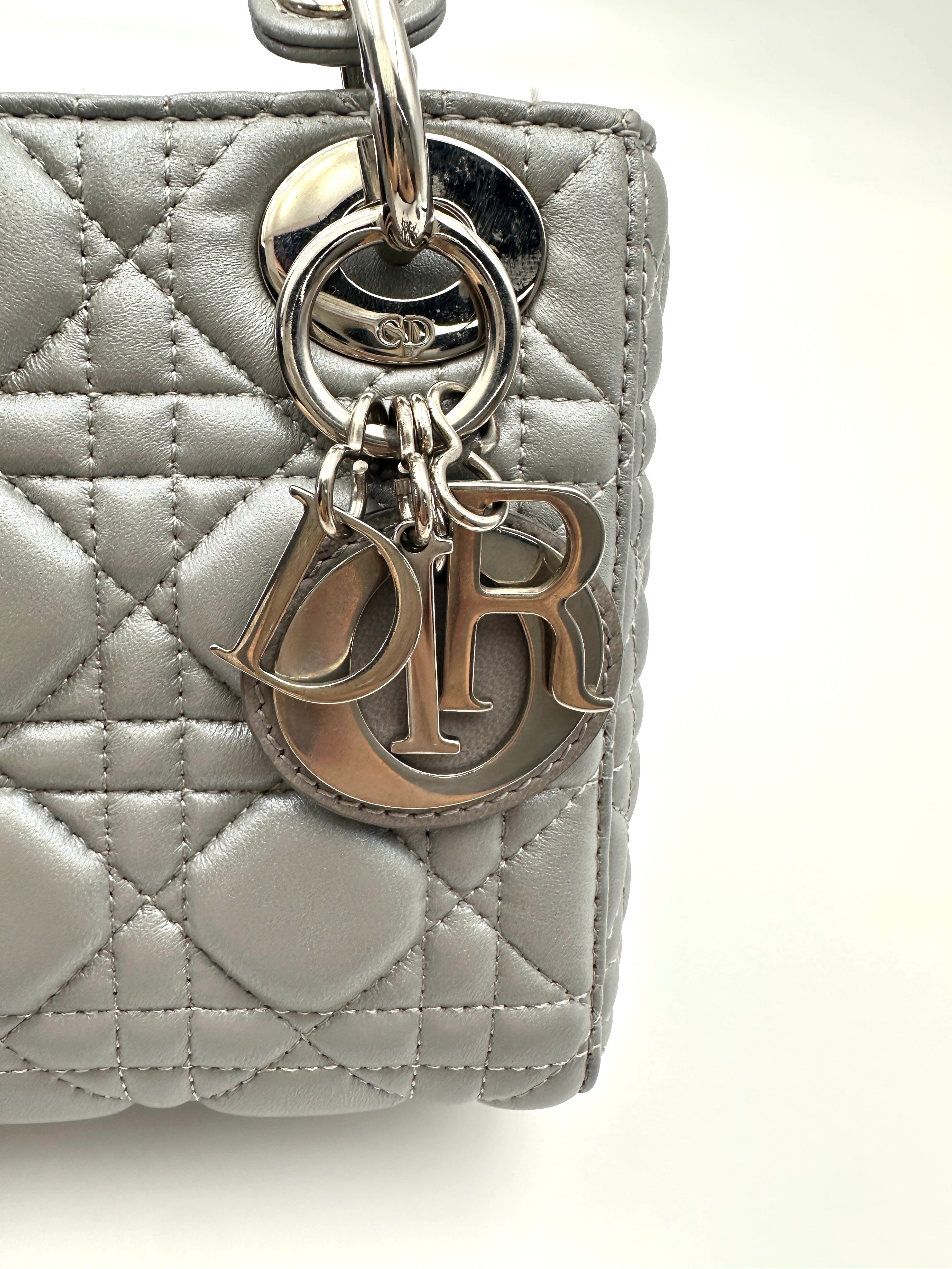 Christian Dior Lady Dior Silver Cannage Leather Handle Bag With Silver Buckle DR733