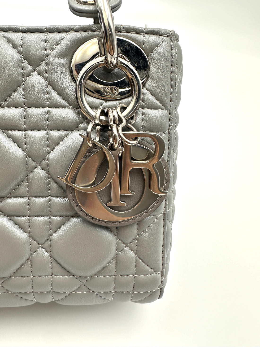 Christian Dior Lady Dior Silver Cannage Leather Handle Bag With Silver Buckle DR733