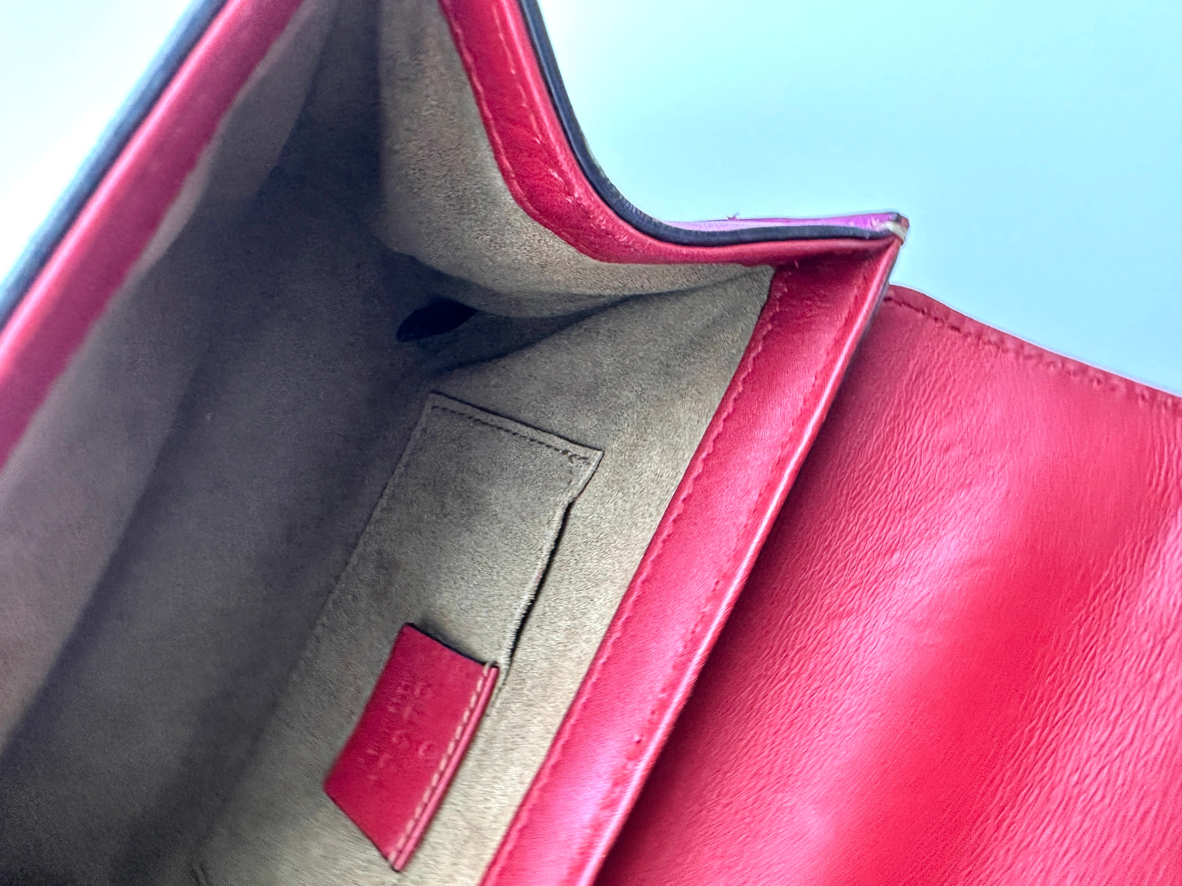 Gucci Padlock GG Canvas & Red Leather Small Size Shoulder Bag GG992