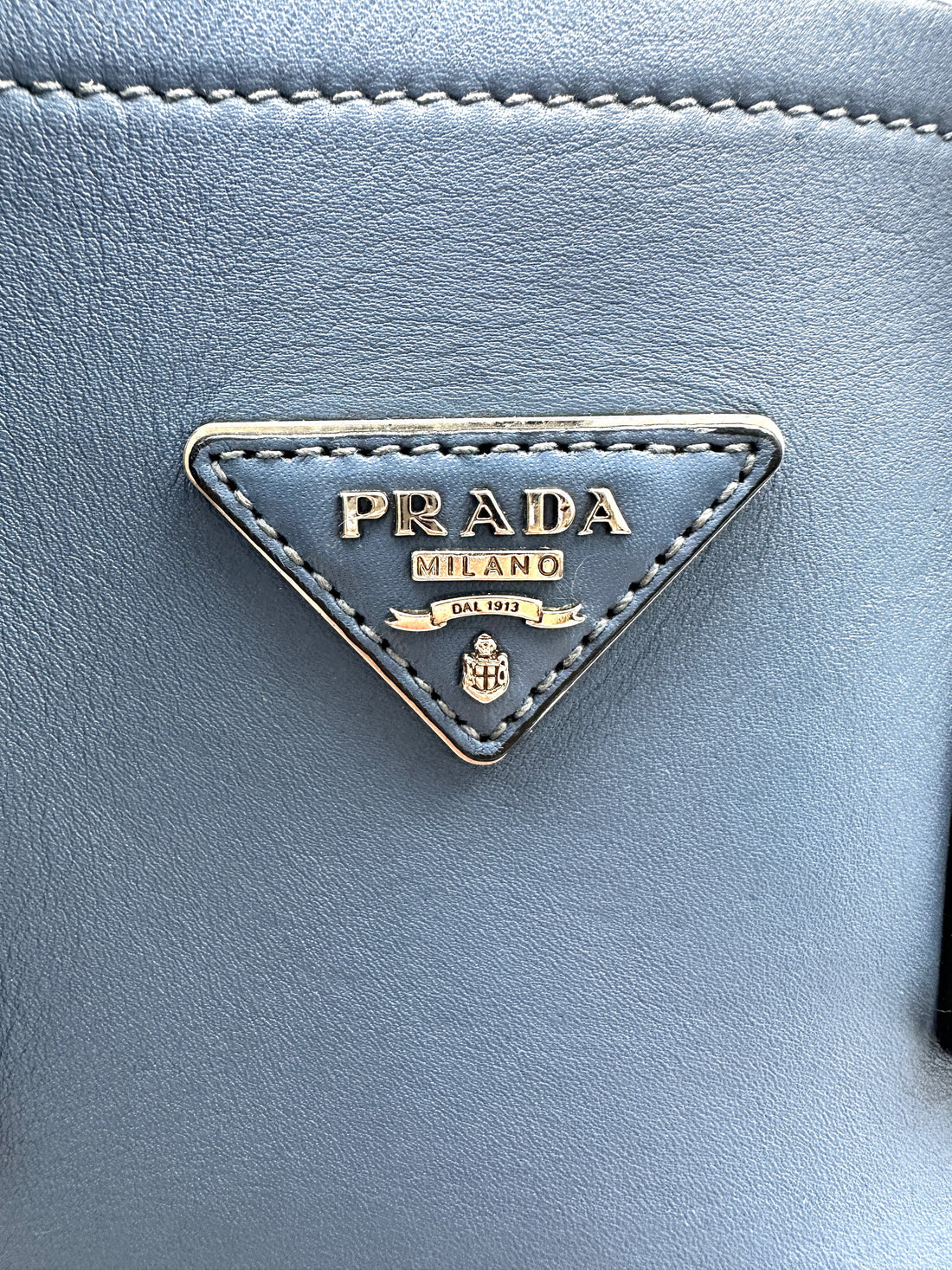 Prada Galleria Blue Saffiano Leather Large Size Handle Bag PR343