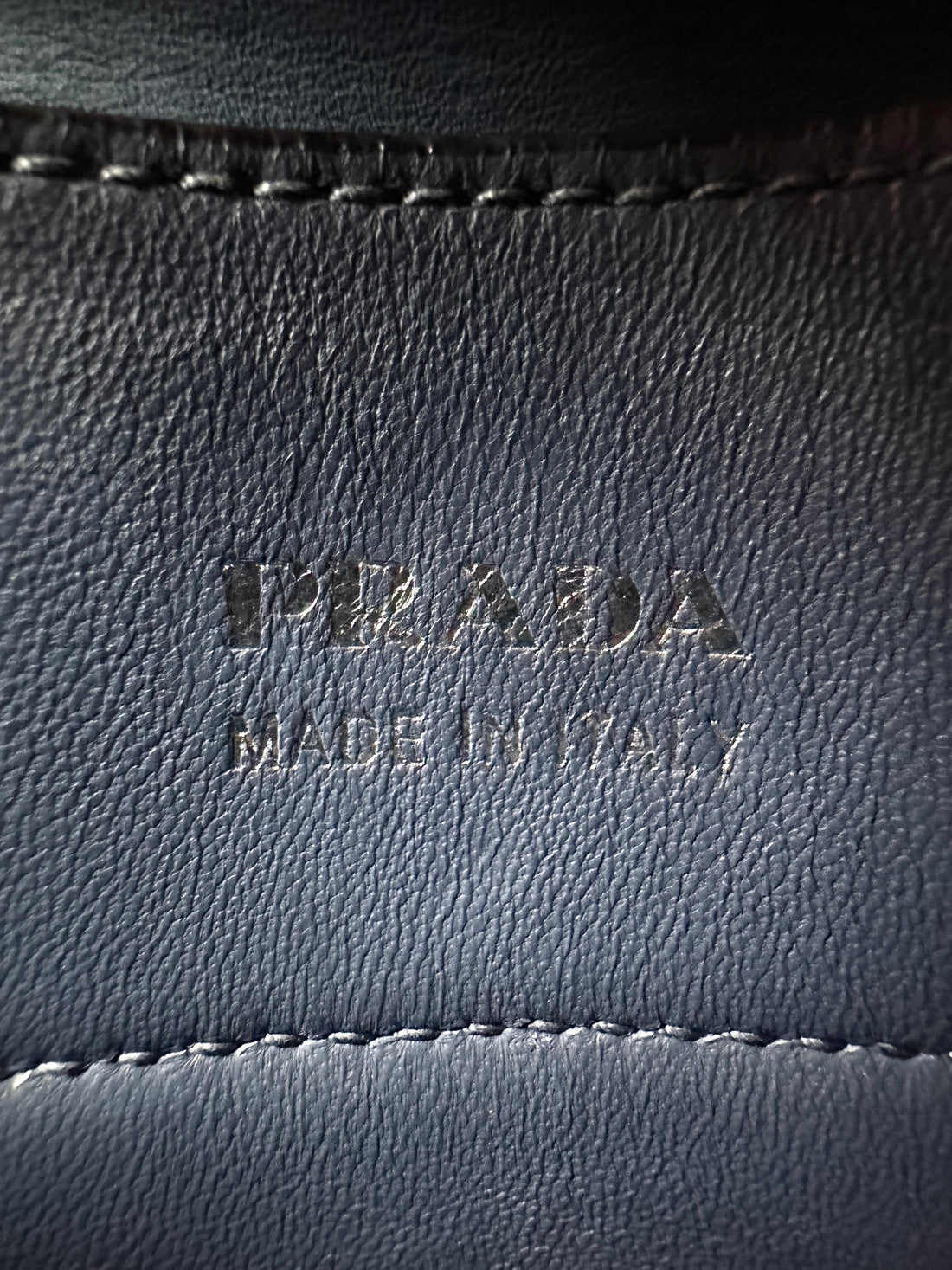 Prada Galleria Blue Saffiano Leather Large Size Handle Bag PR343