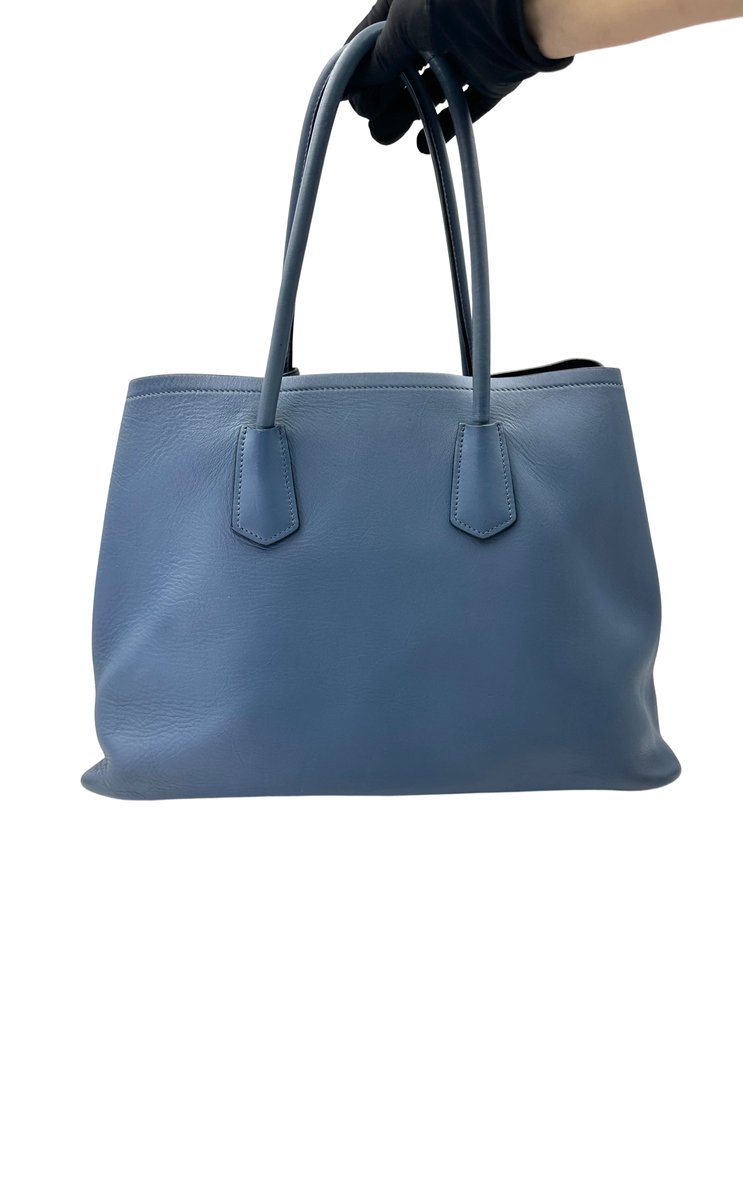 Prada Galleria Blue Saffiano Leather Large Size Handle Bag PR343