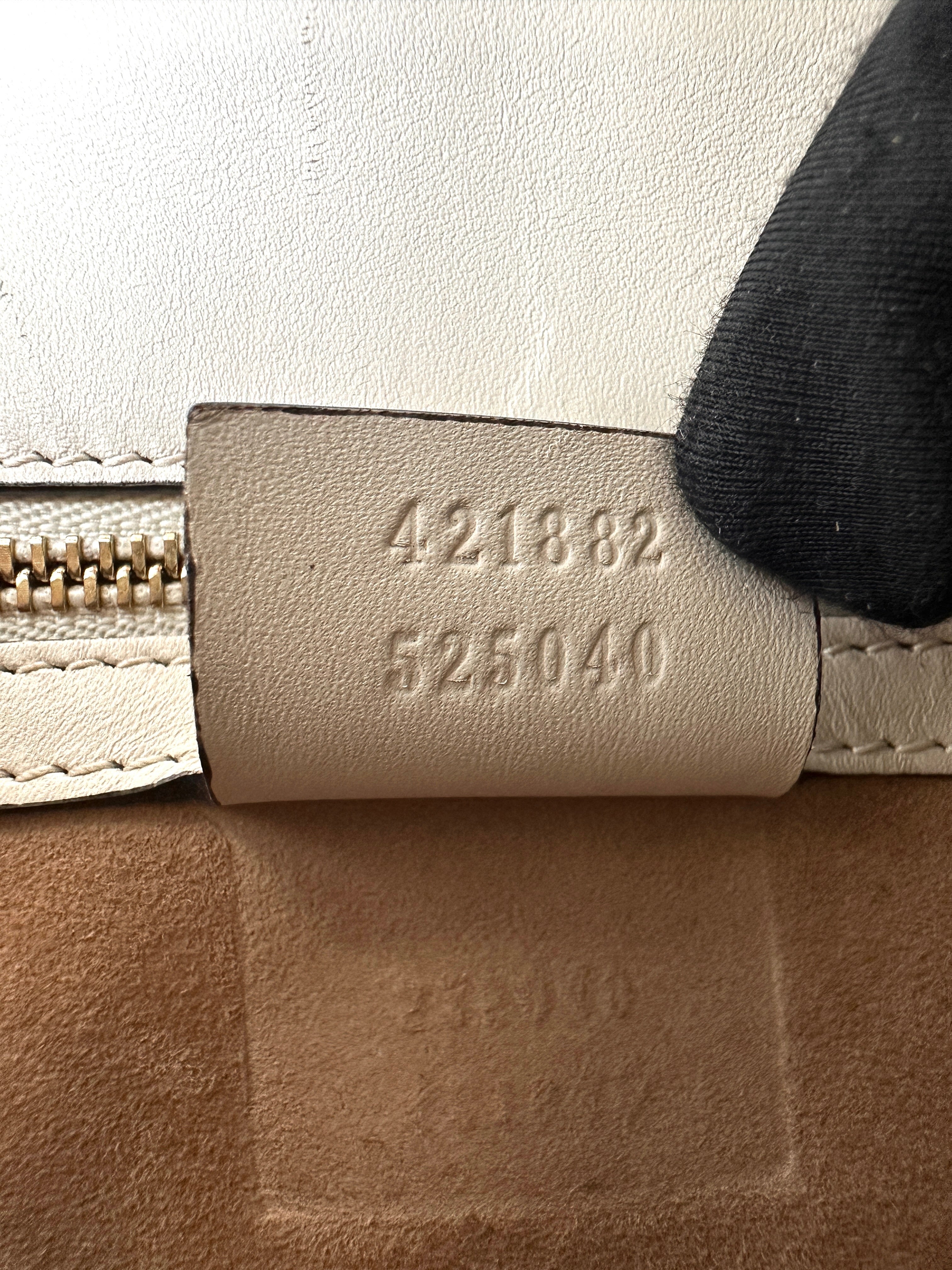Gucci Sylvie White Leather Medium Size Shoulder Bag GG1004
