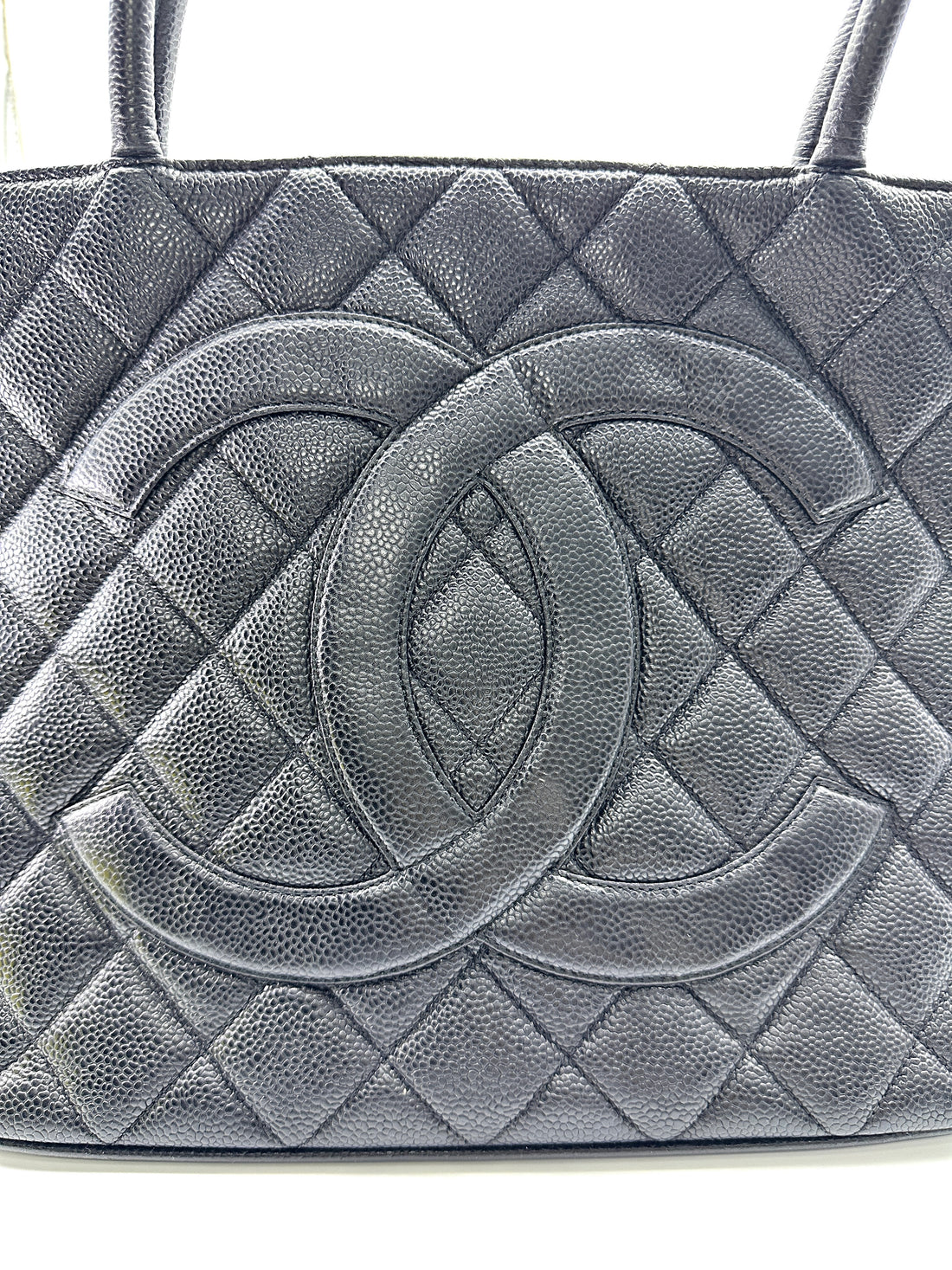 Chanel Medallion Black Quilted Leather Tote Handle Bag(62***96) CC1971