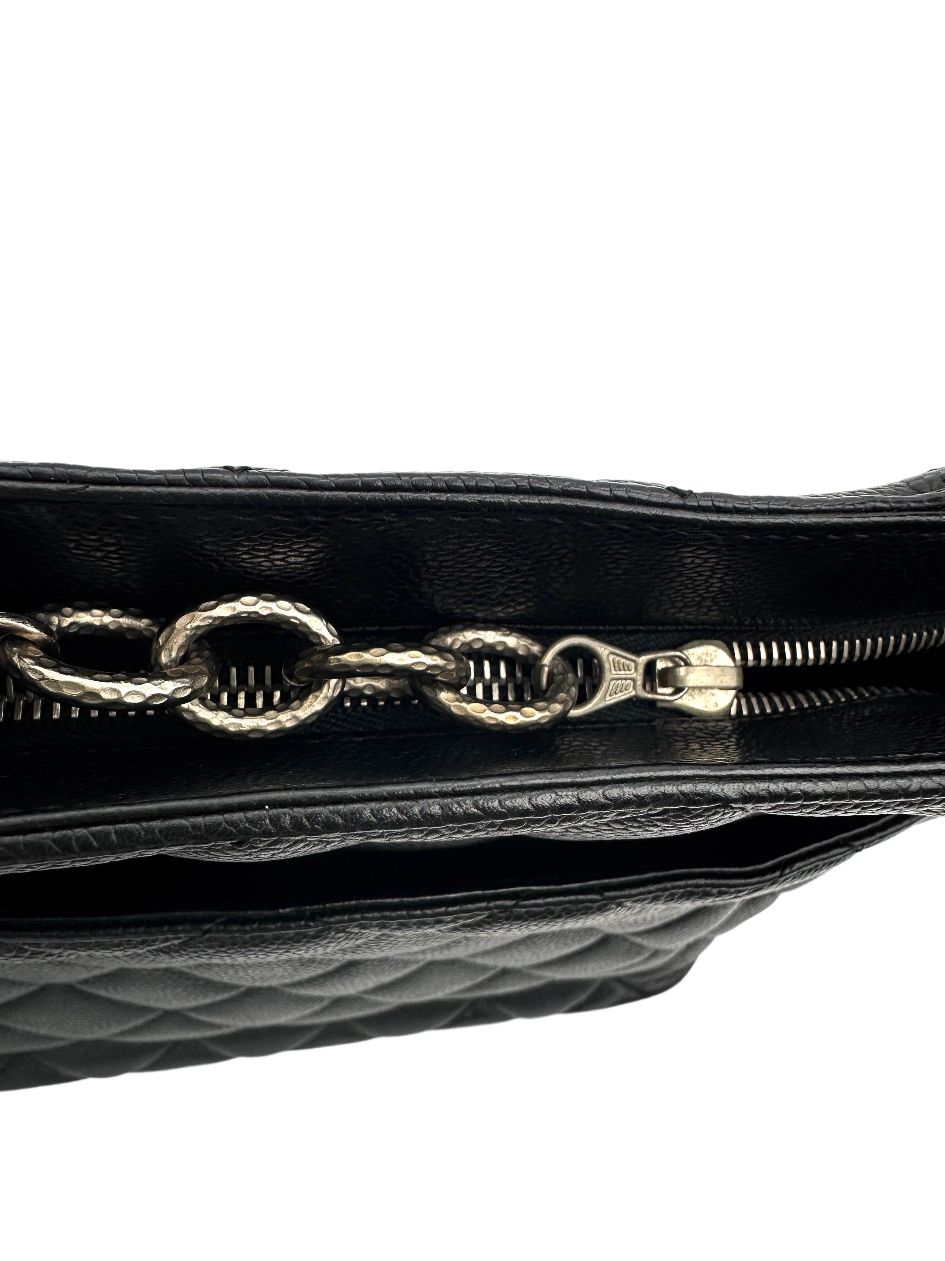 Chanel Medallion Black Quilted Leather Tote Handle Bag(62***96) CC1971