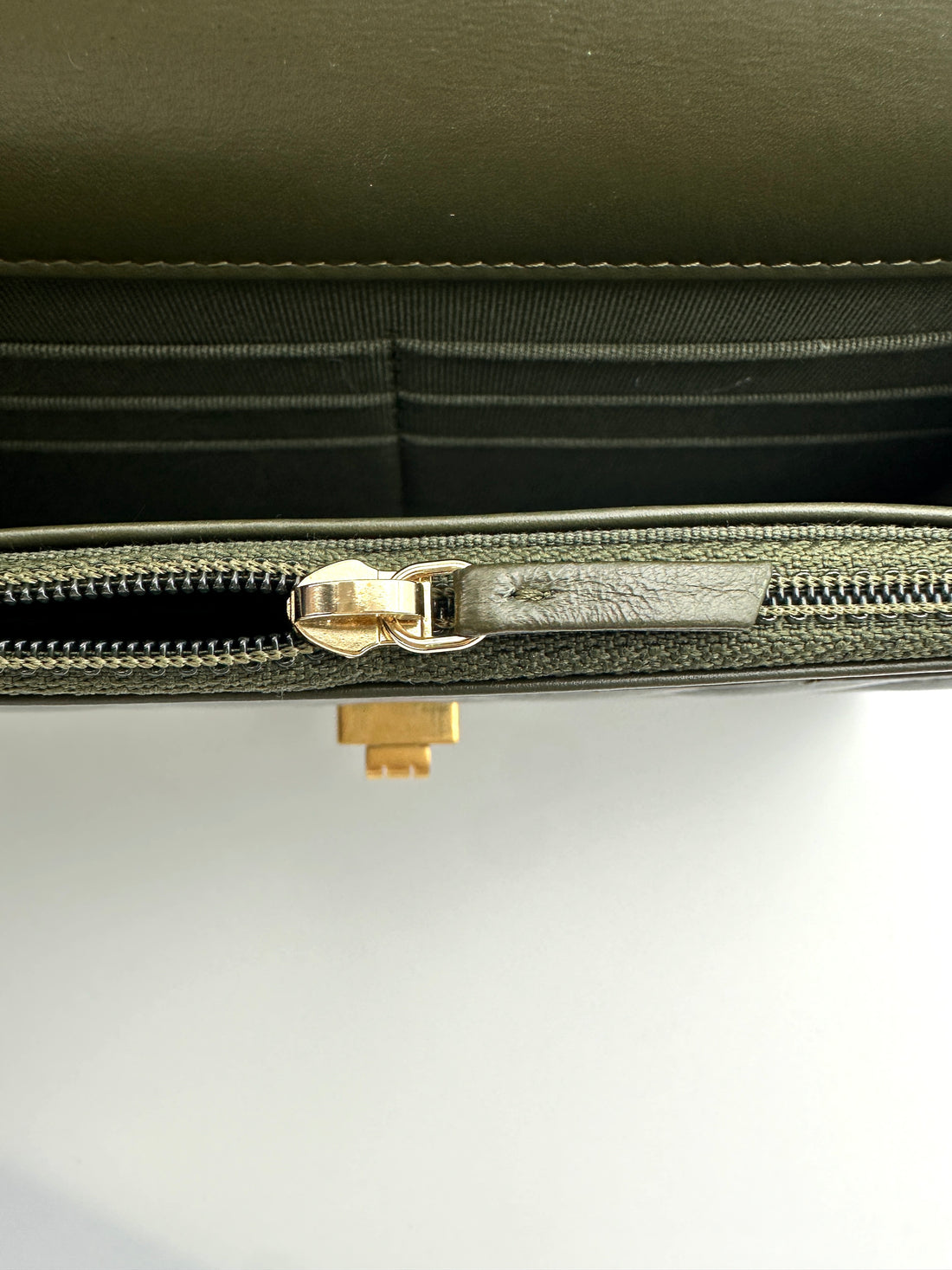 Chanel 2.55 Reissue Green Quilted Leather Wallet On Chain(PX***1J) CC1972