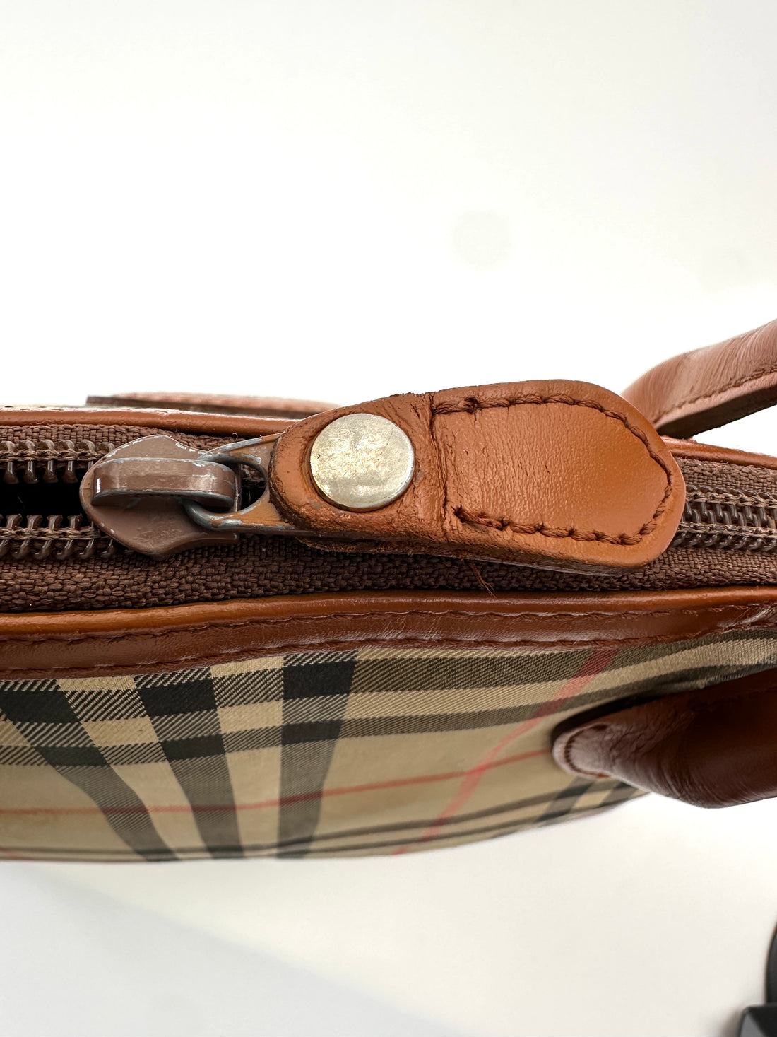 Burberry Nova Check Canvas Handle Bag BR54