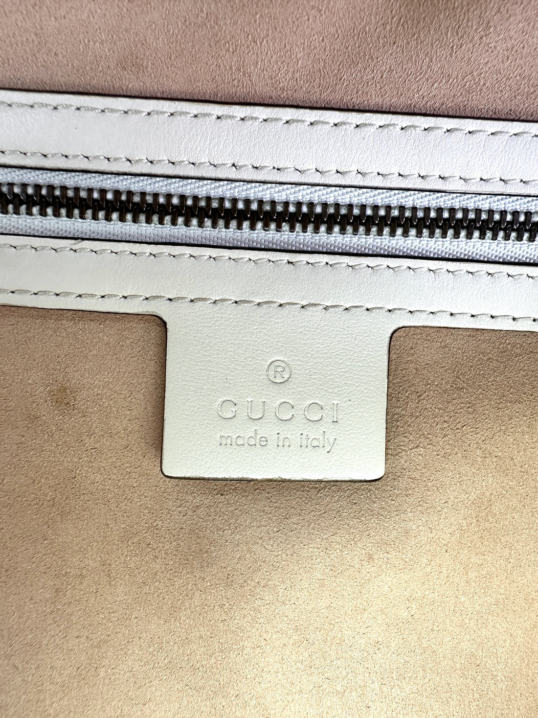 Gucci GG Marmont White Matelasse Leather Top Handle Bag GG1008
