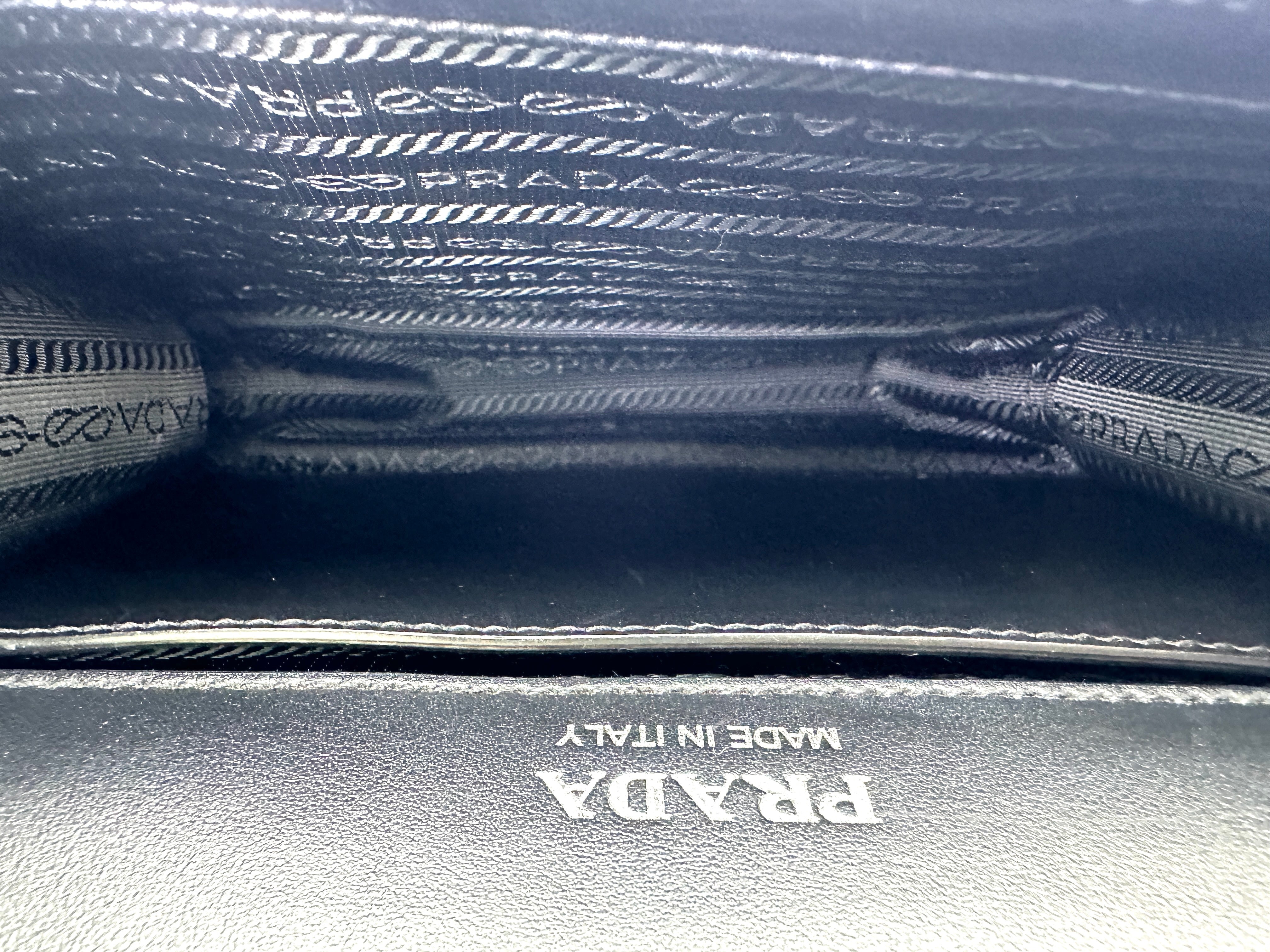 Prada Plex Ribbon Black Leather Shoulder Bag PR352
