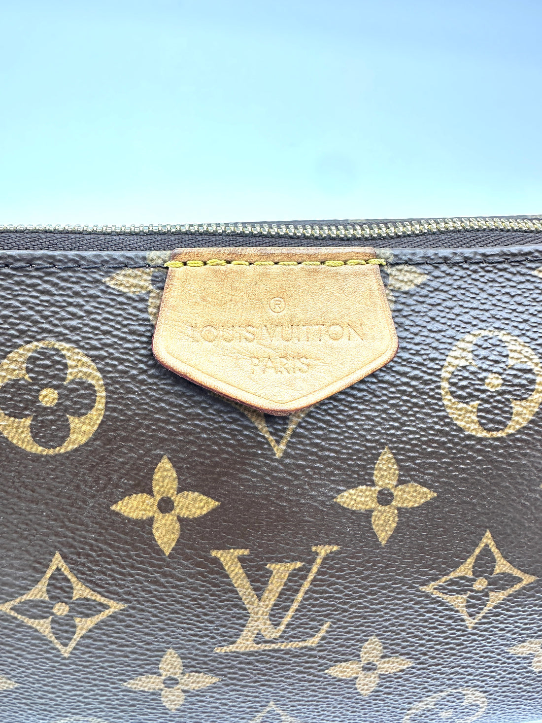 Louis Vuitton Monogram Canvas Pochette Accessoires LV2752