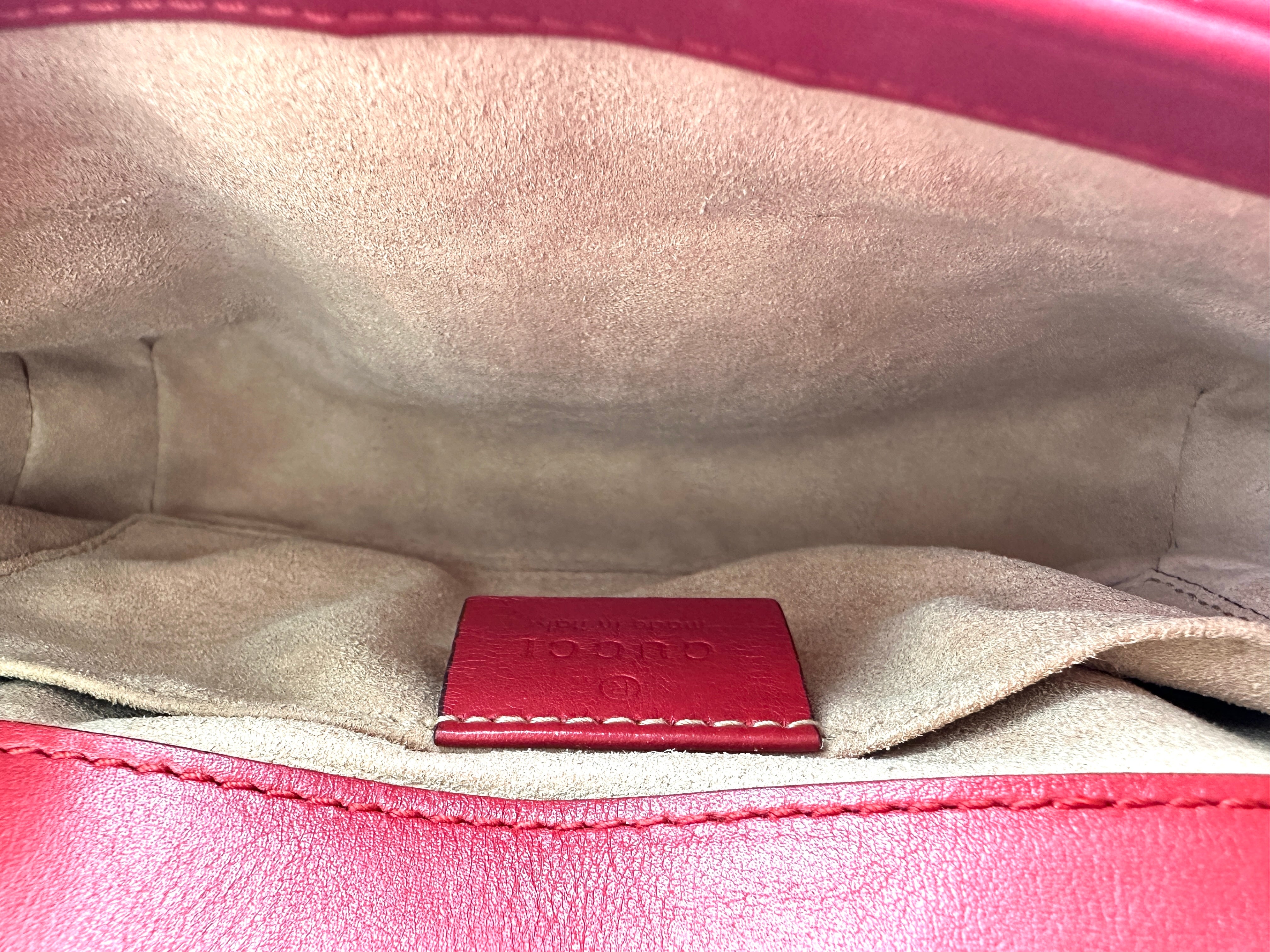 Gucci GG Marmont Red Matelasse Leather Shoulder Bag GG1019