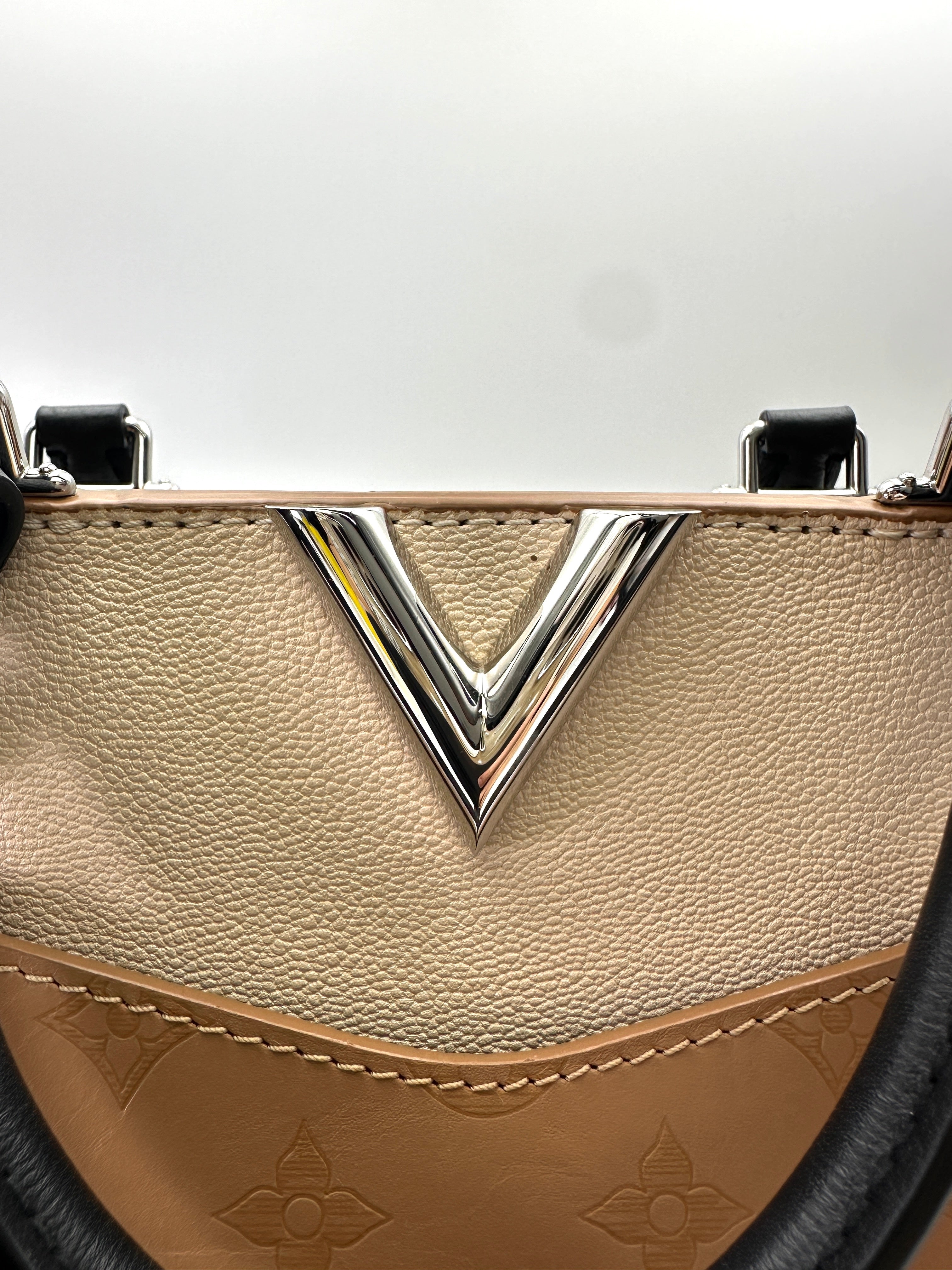 Louis Vuitton Very Zipped Monogram Leather Satchel Tote Bag LV2750