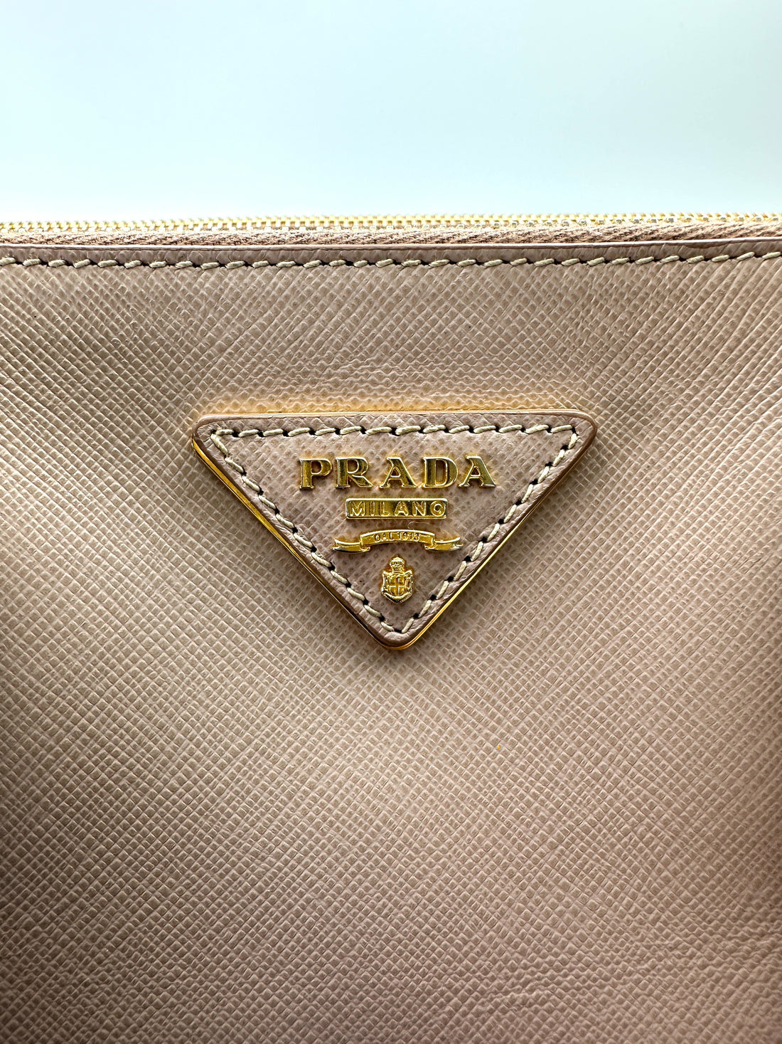 Prada Galleria Beige Saffiano Leather Handle Bag PR348